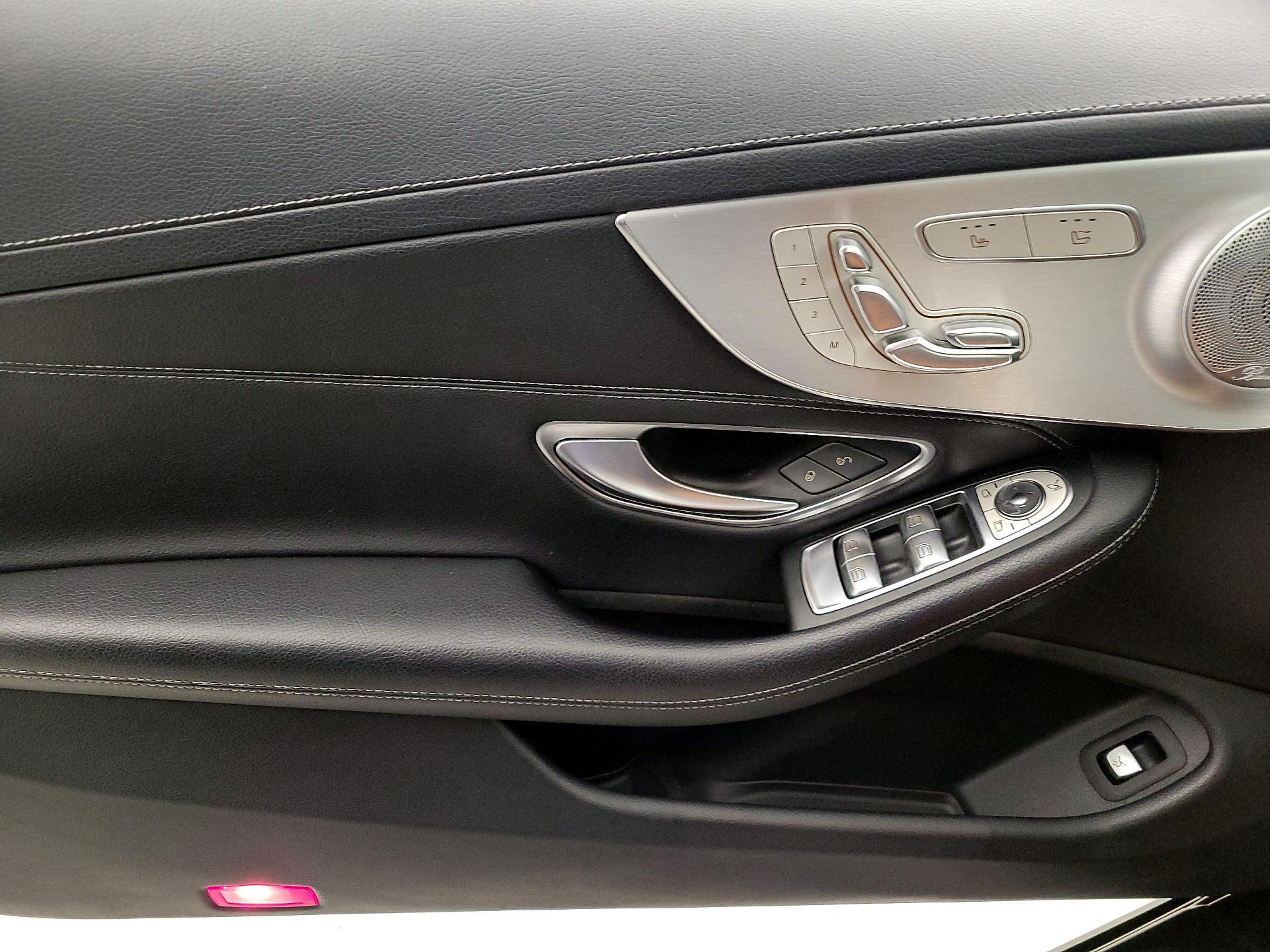 Thumbnail: 2018 Mercedes-Benz C-Class - 12