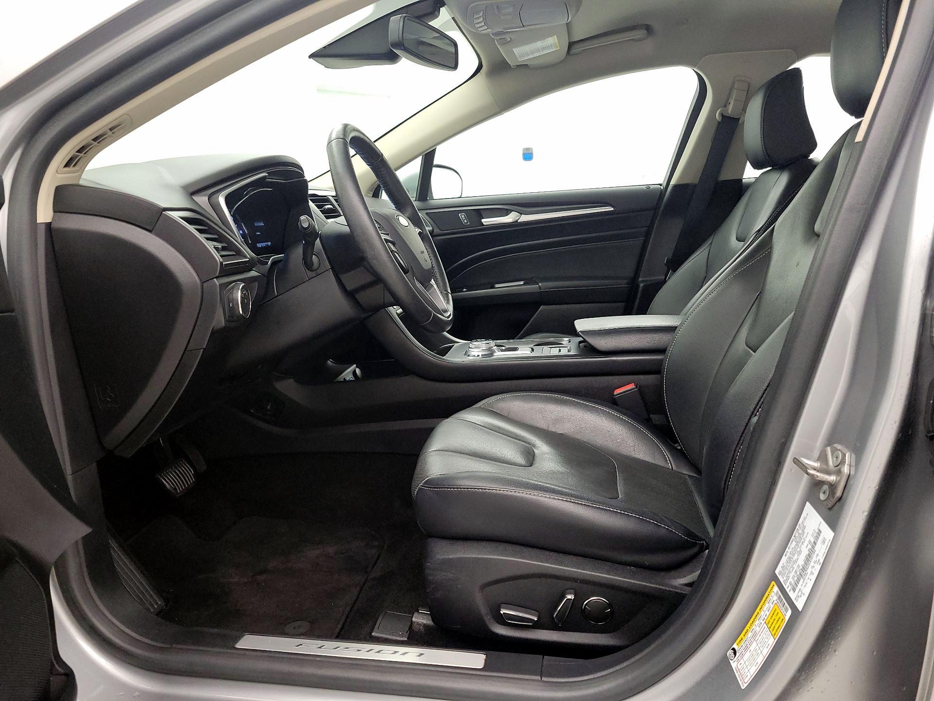 Thumbnail: 2020 Ford Fusion - 11