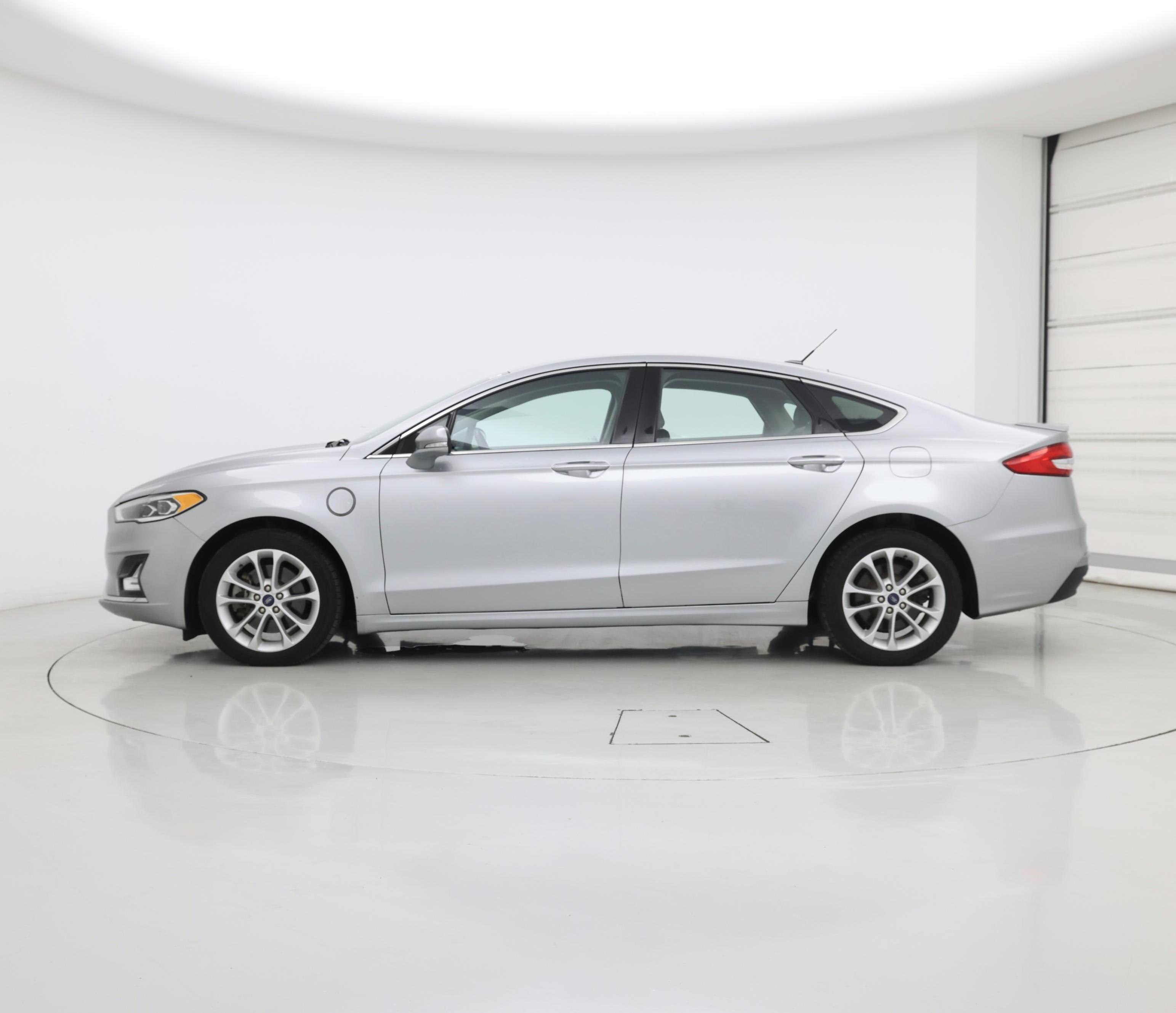 Thumbnail: 2020 Ford Fusion - 3