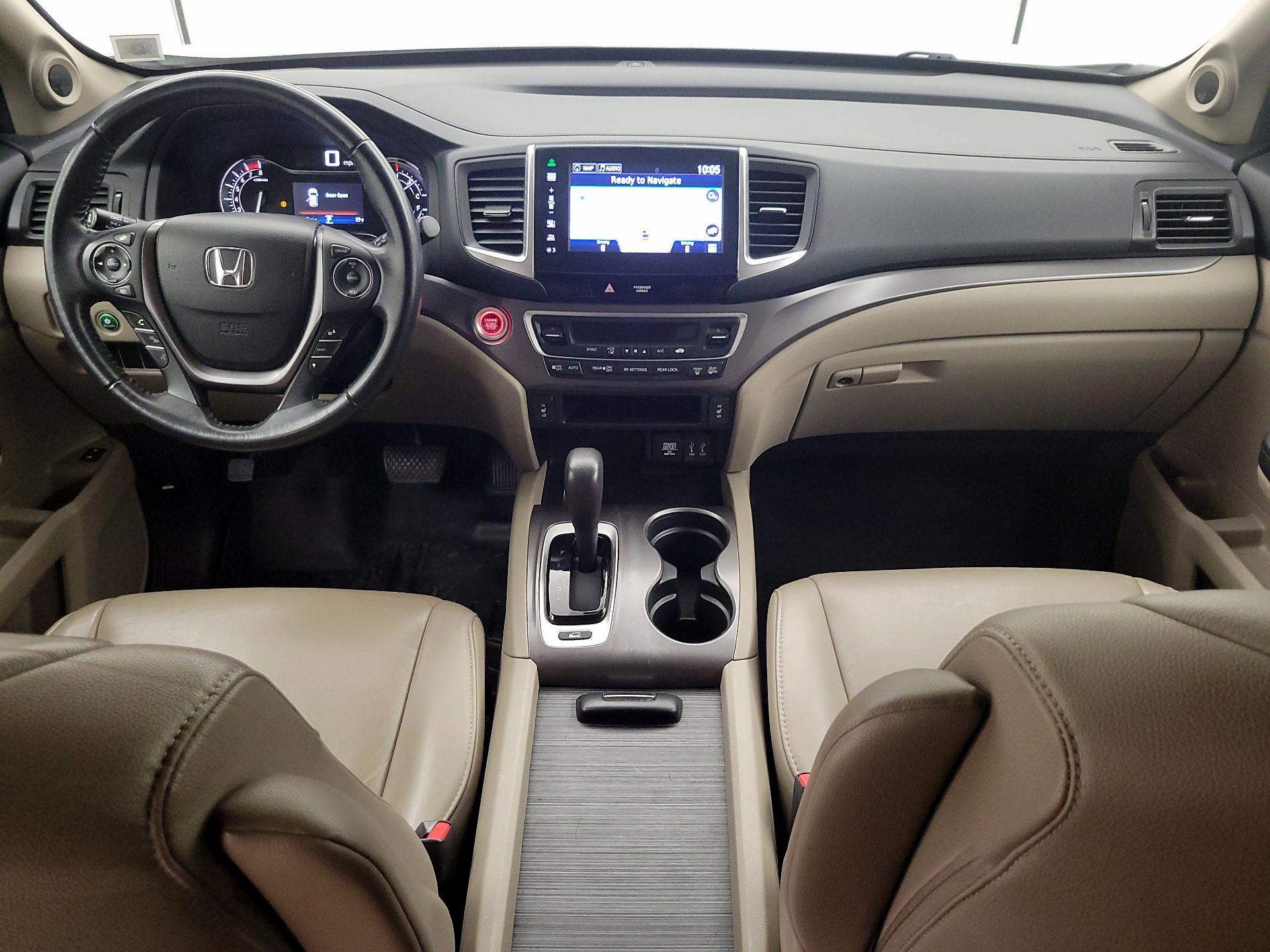 Thumbnail: 2016 Honda Pilot - 9