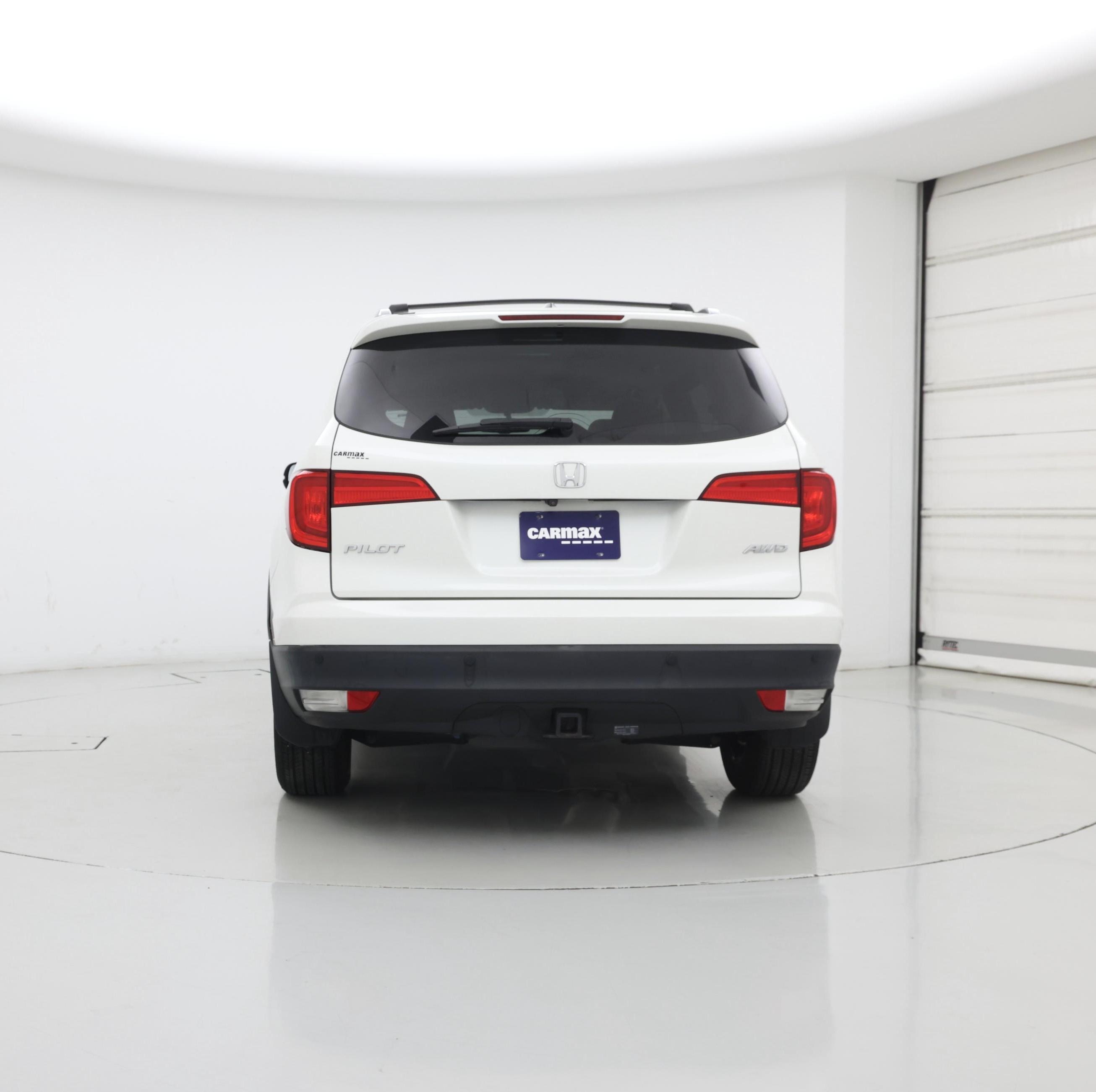 Thumbnail: 2016 Honda Pilot - 6
