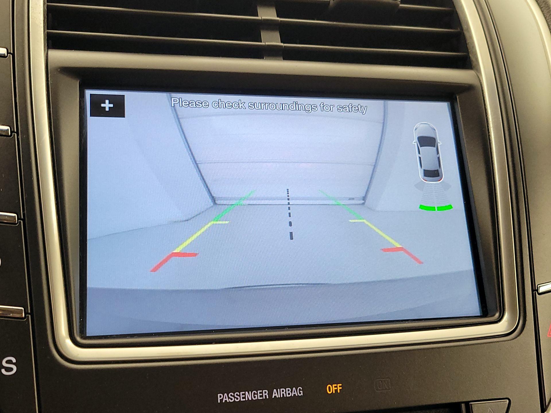 Thumbnail: 2016 Lincoln MKX - 14