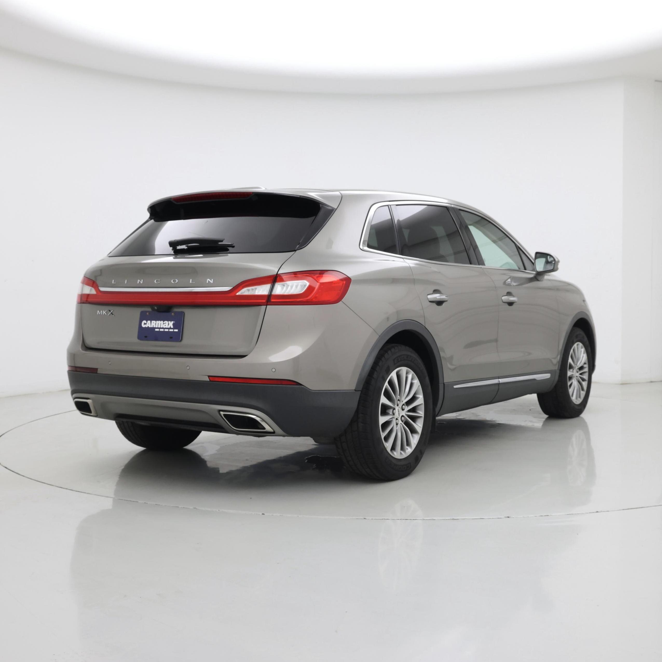 Thumbnail: 2016 Lincoln MKX - 8