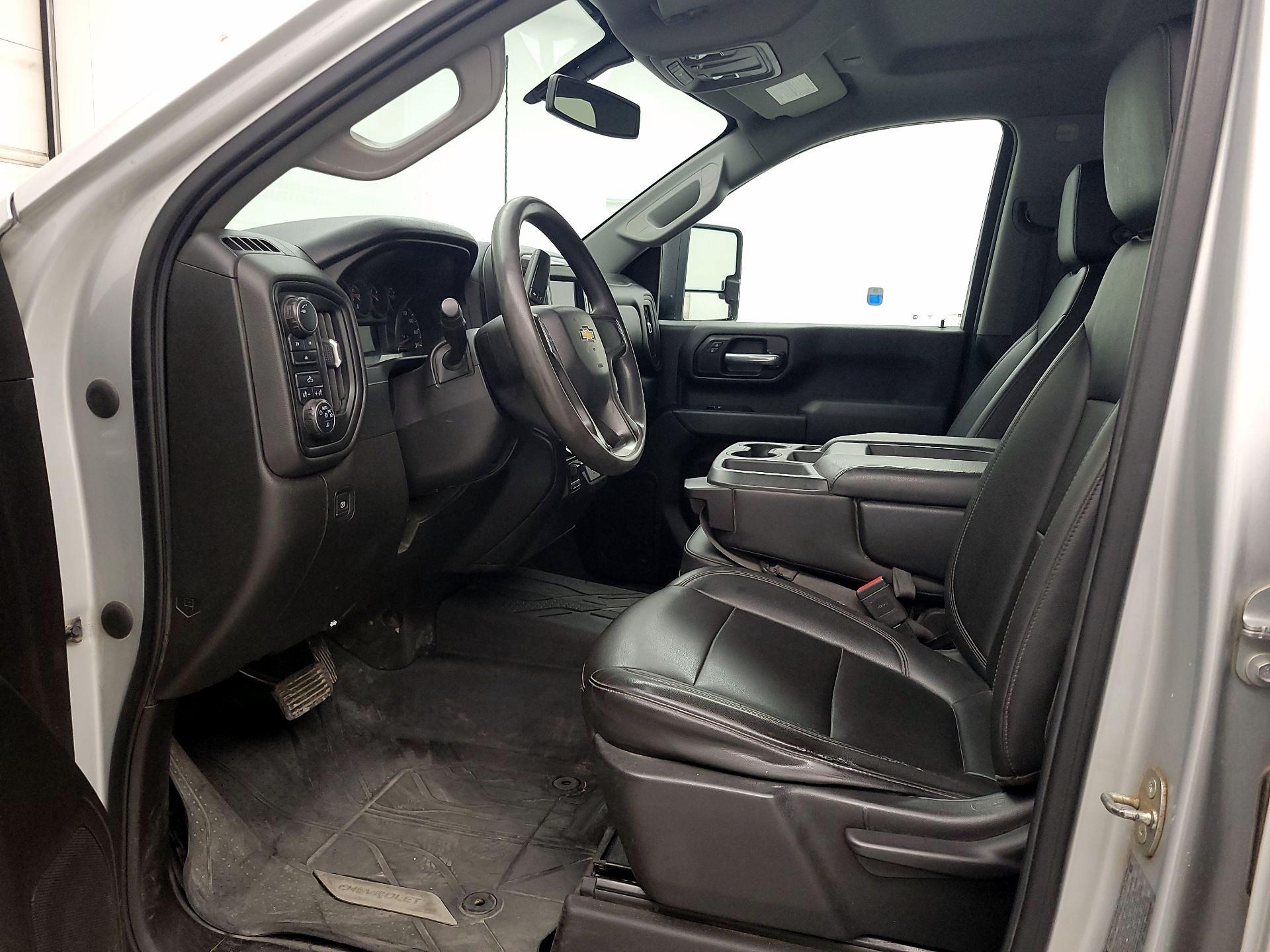 Thumbnail: 2020 Chevrolet Silverado 2500 - 11