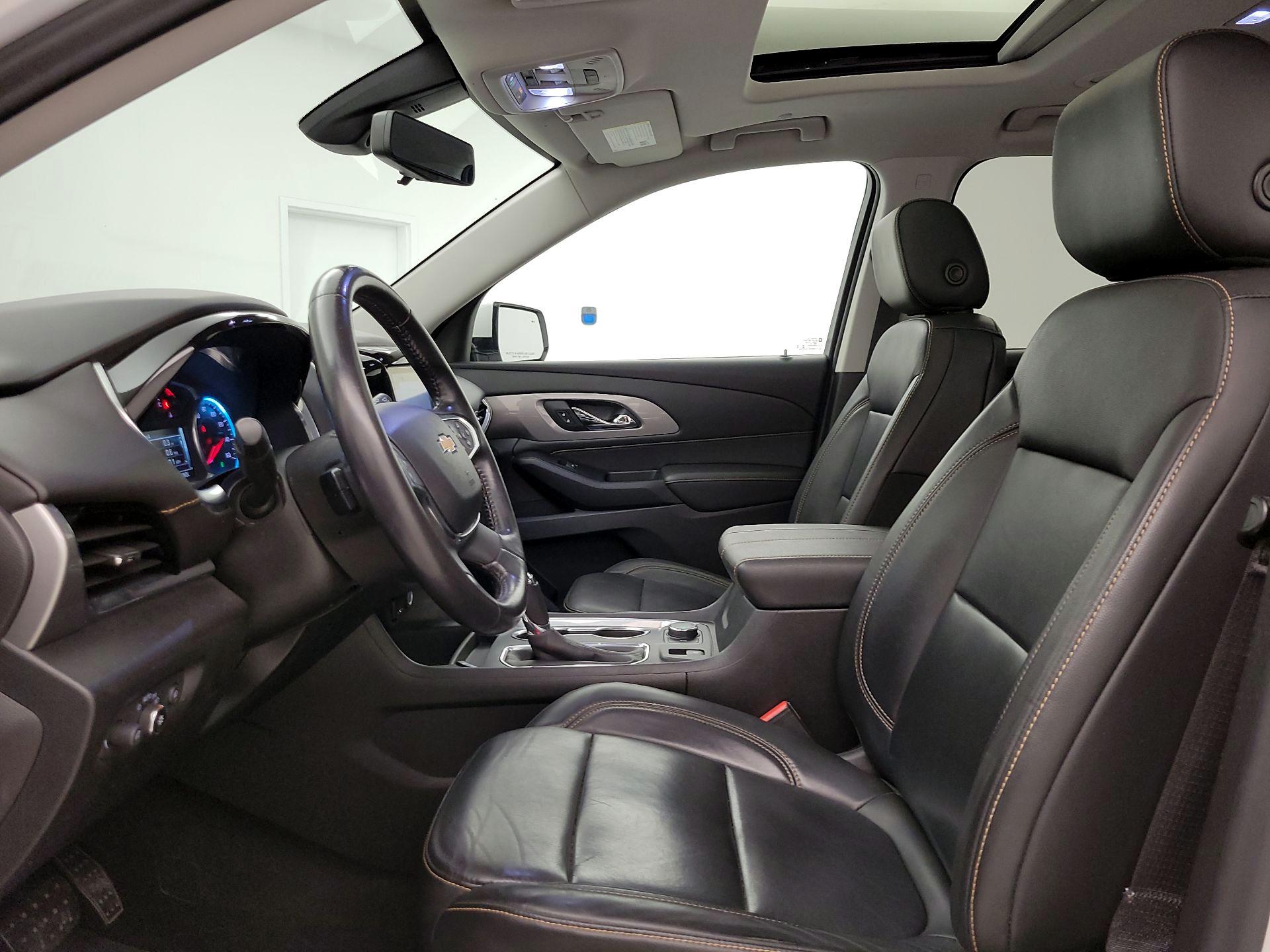 Thumbnail: 2019 Chevrolet Traverse - 11