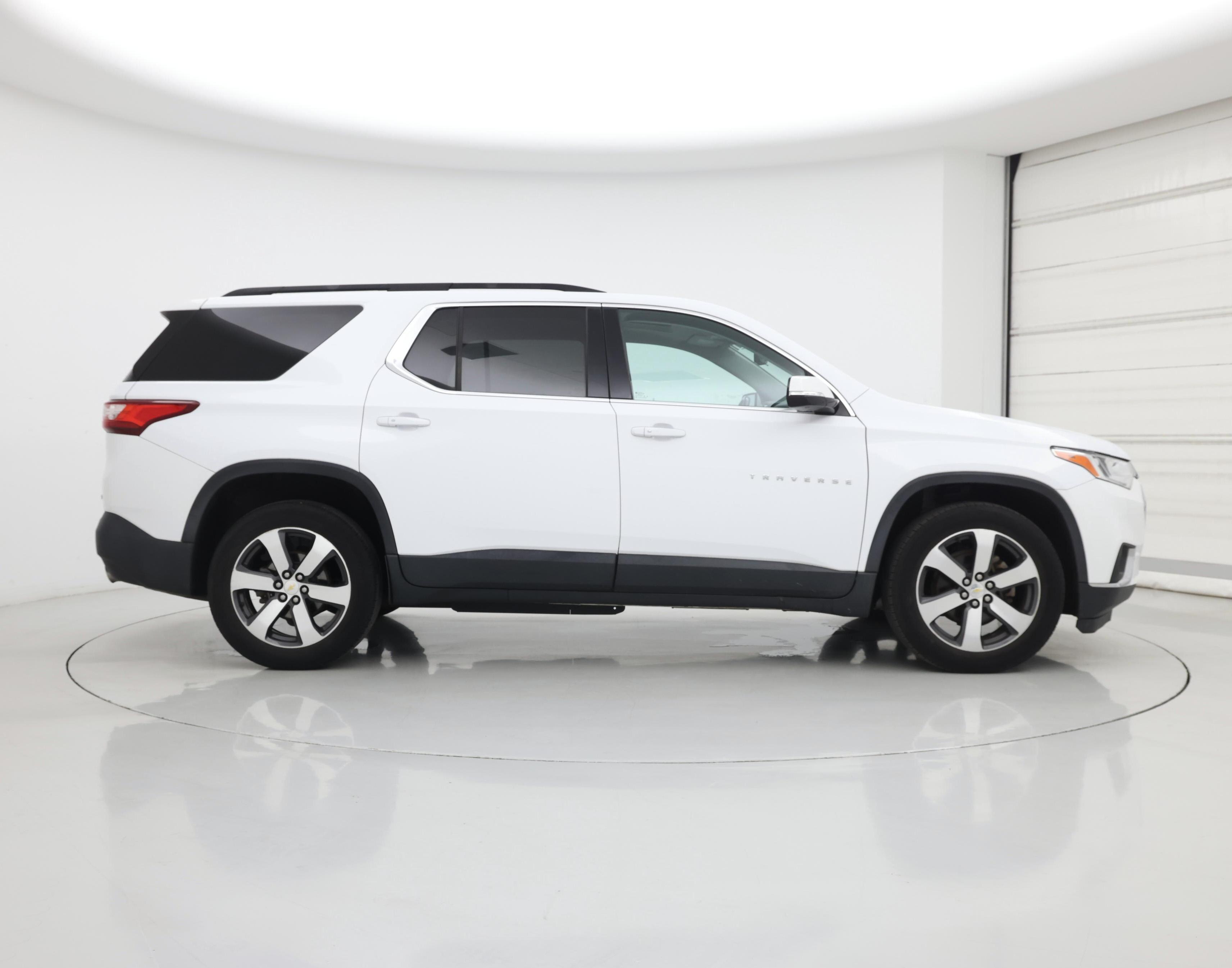 Thumbnail: 2019 Chevrolet Traverse - 7