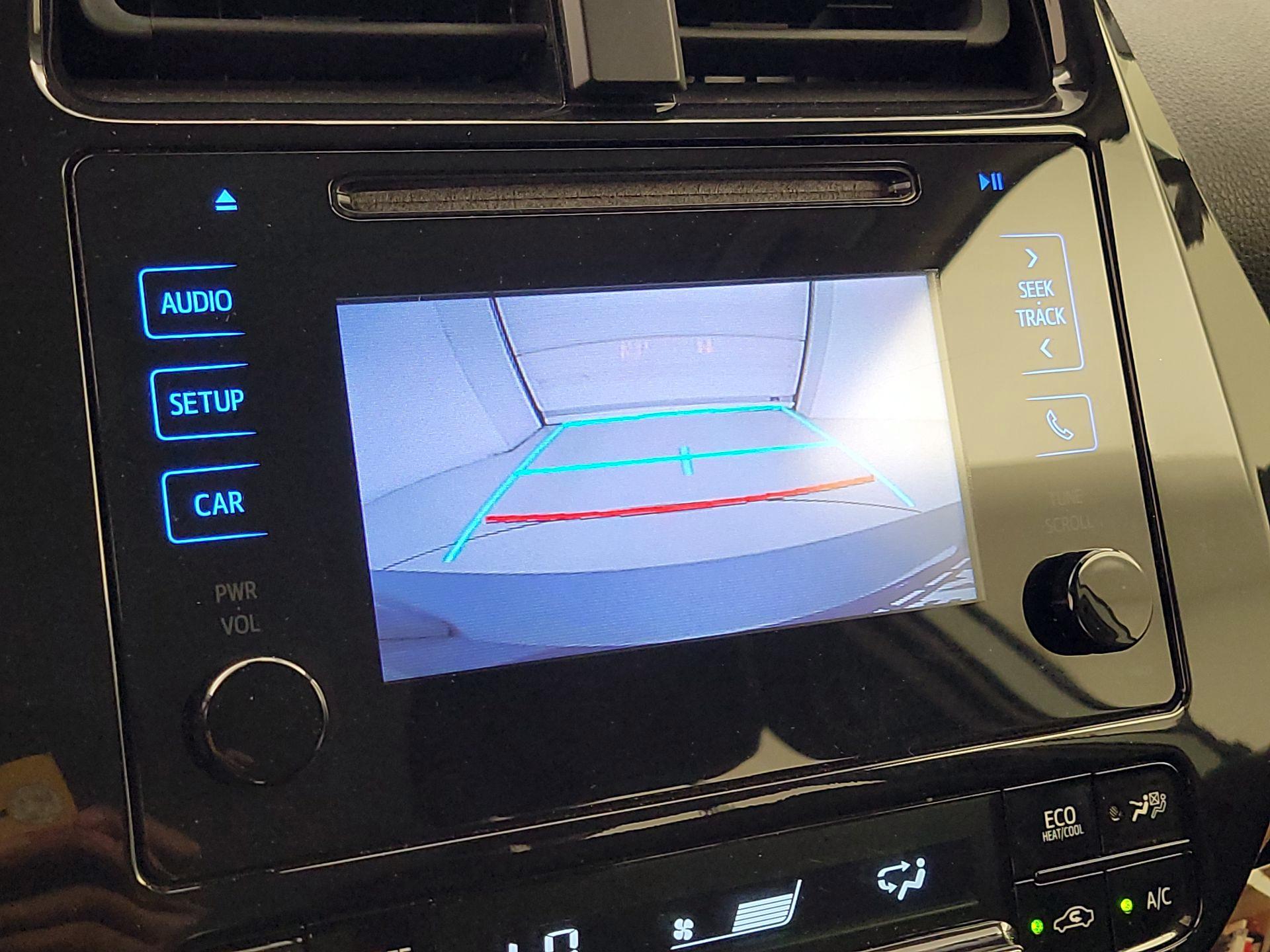 Thumbnail: 2019 Toyota Prius - 14