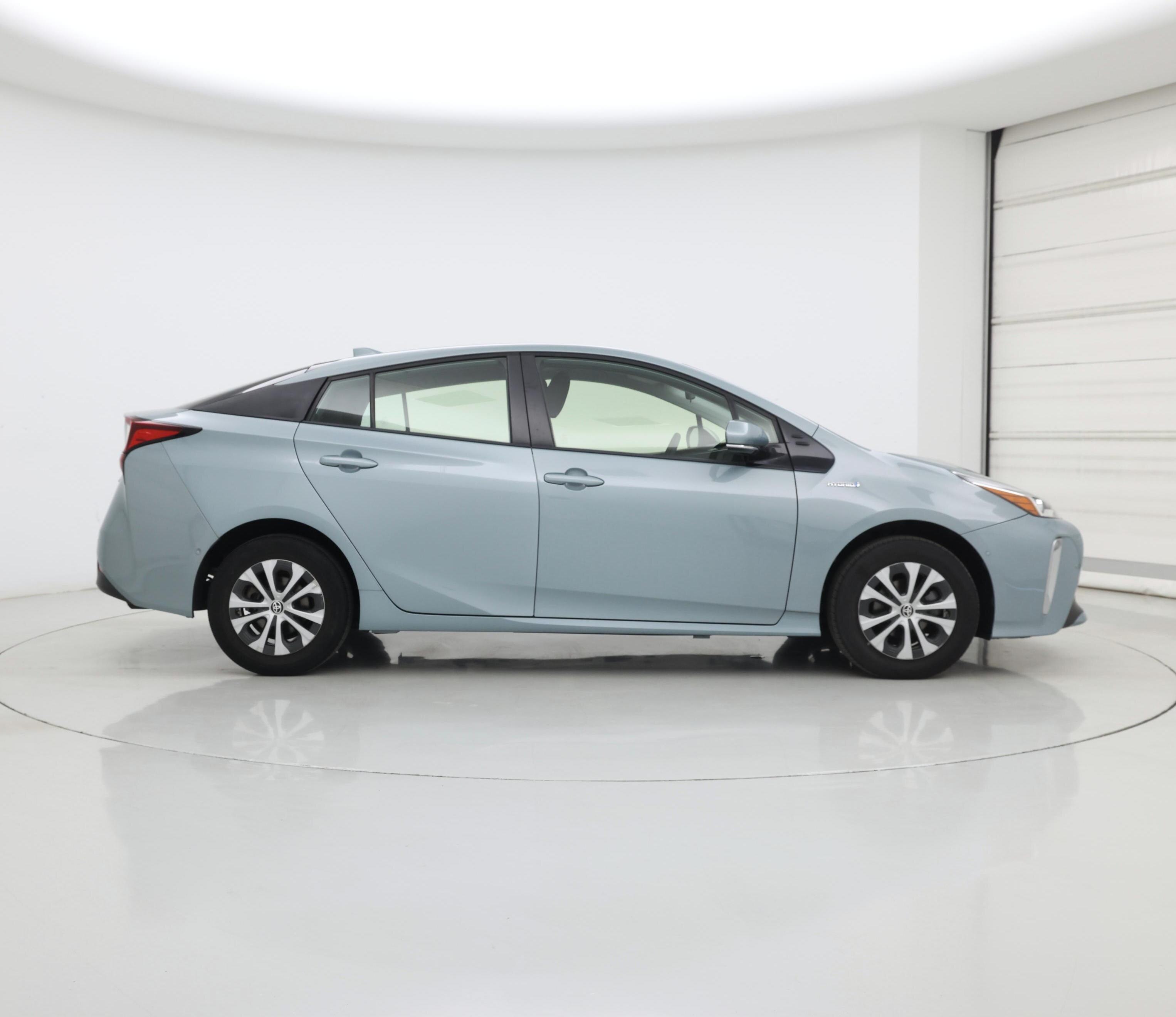 Thumbnail: 2019 Toyota Prius - 7