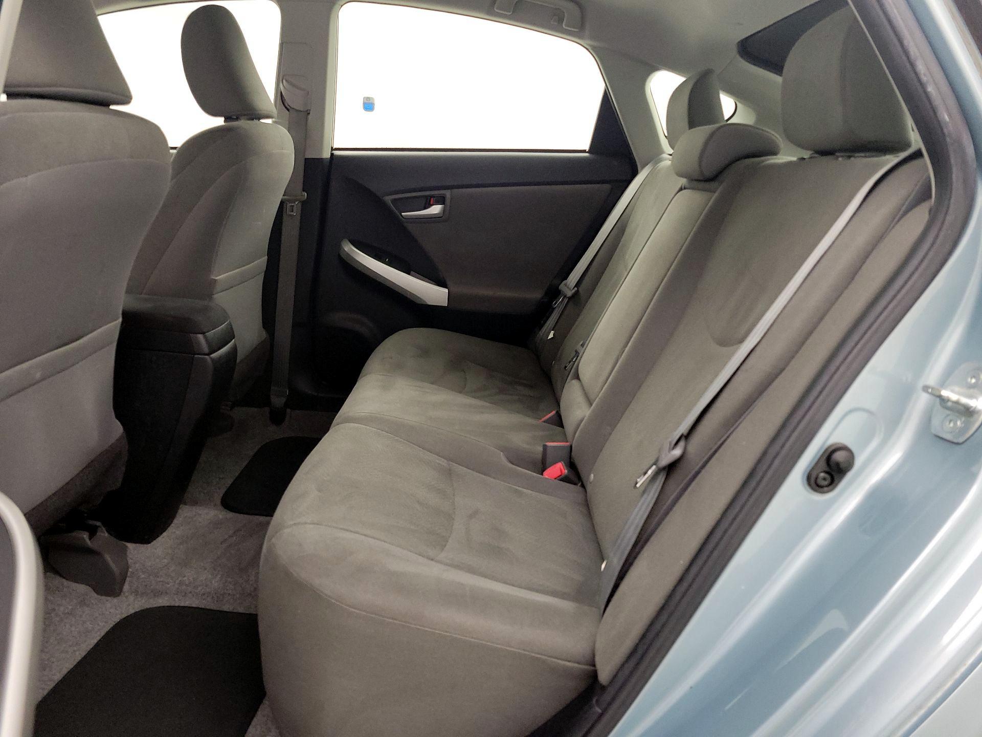 Thumbnail: 2014 Toyota Prius - 18