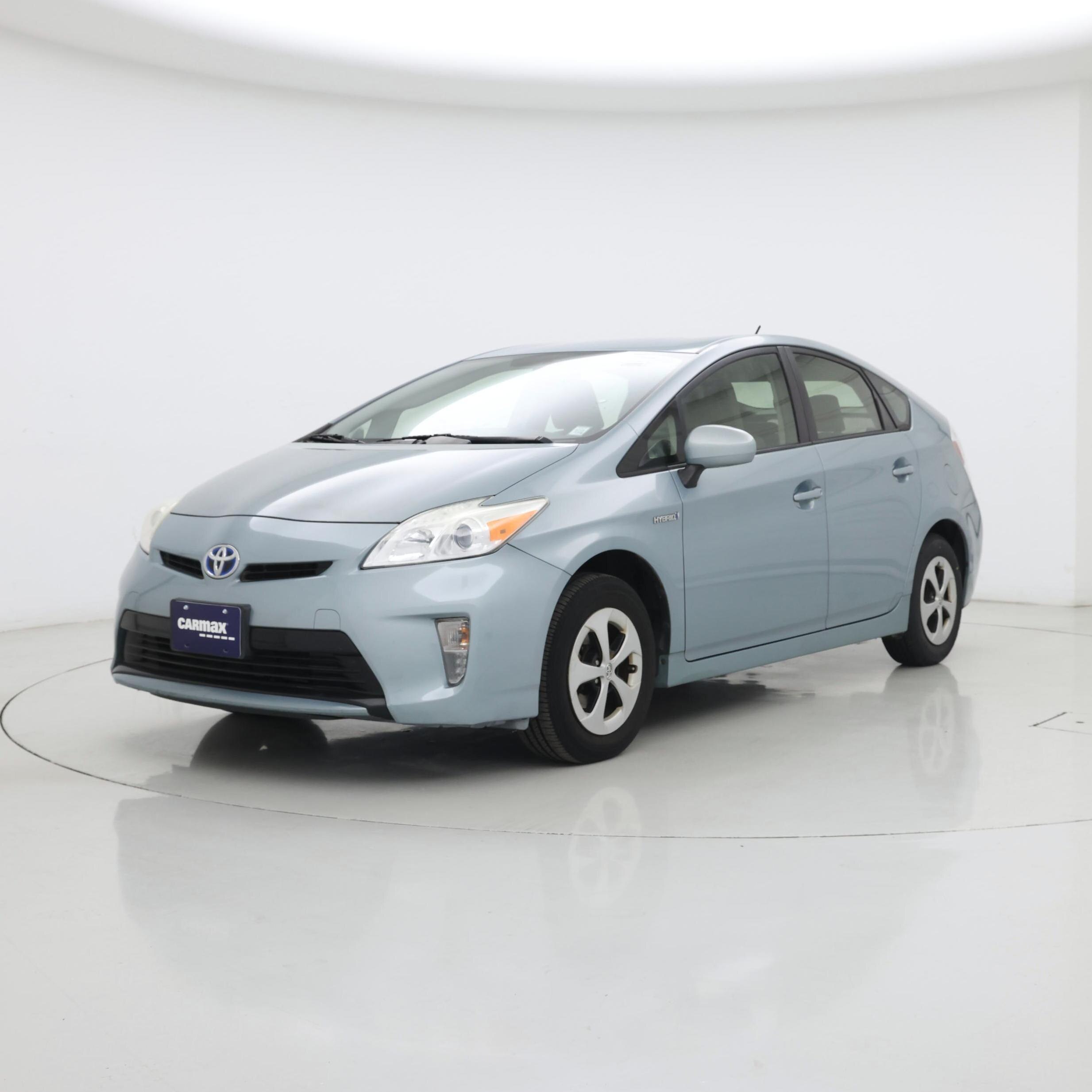 Thumbnail: 2014 Toyota Prius - 4