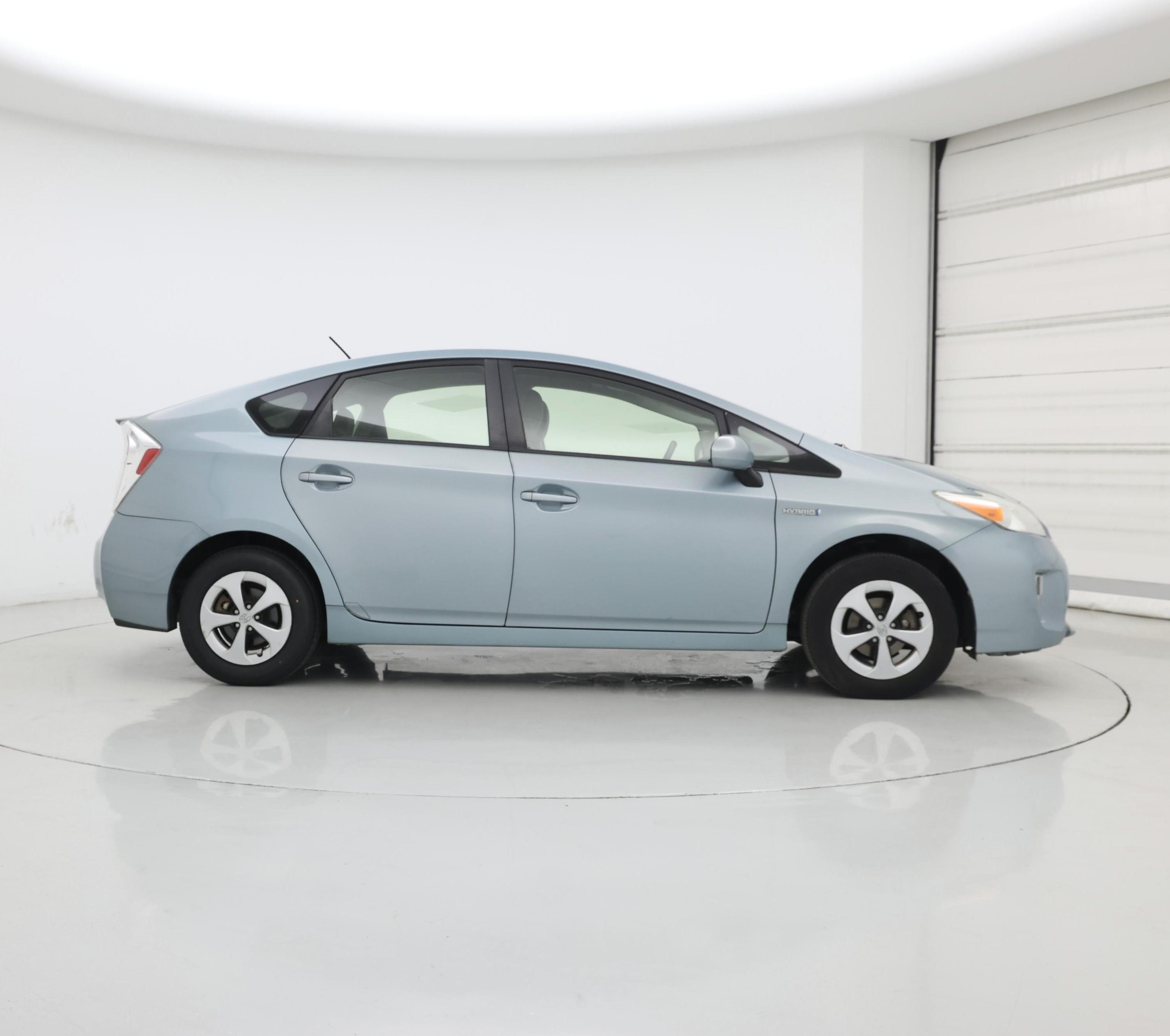 Thumbnail: 2014 Toyota Prius - 7