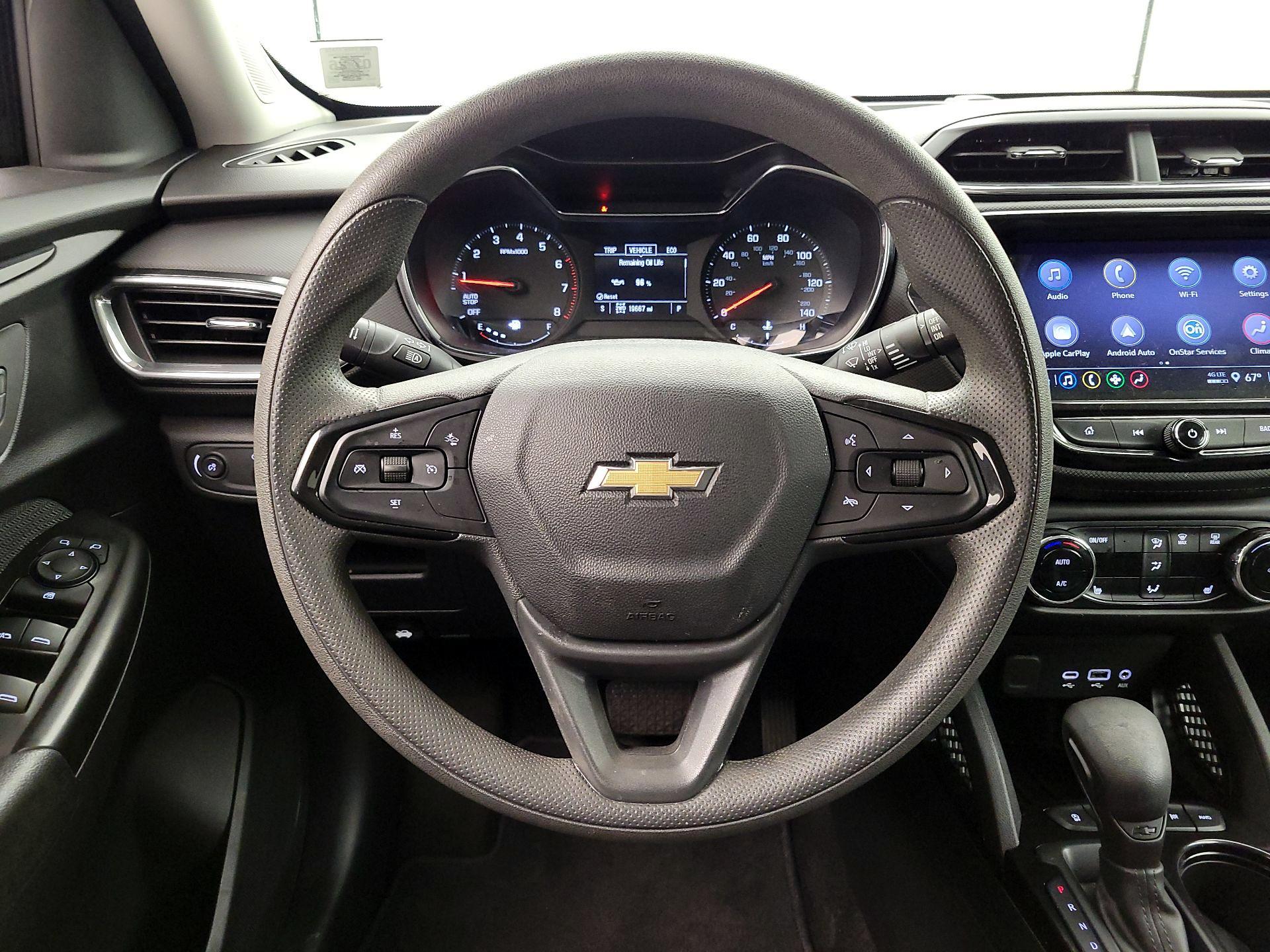 Thumbnail: 2023 Chevrolet TrailBlazer - 10