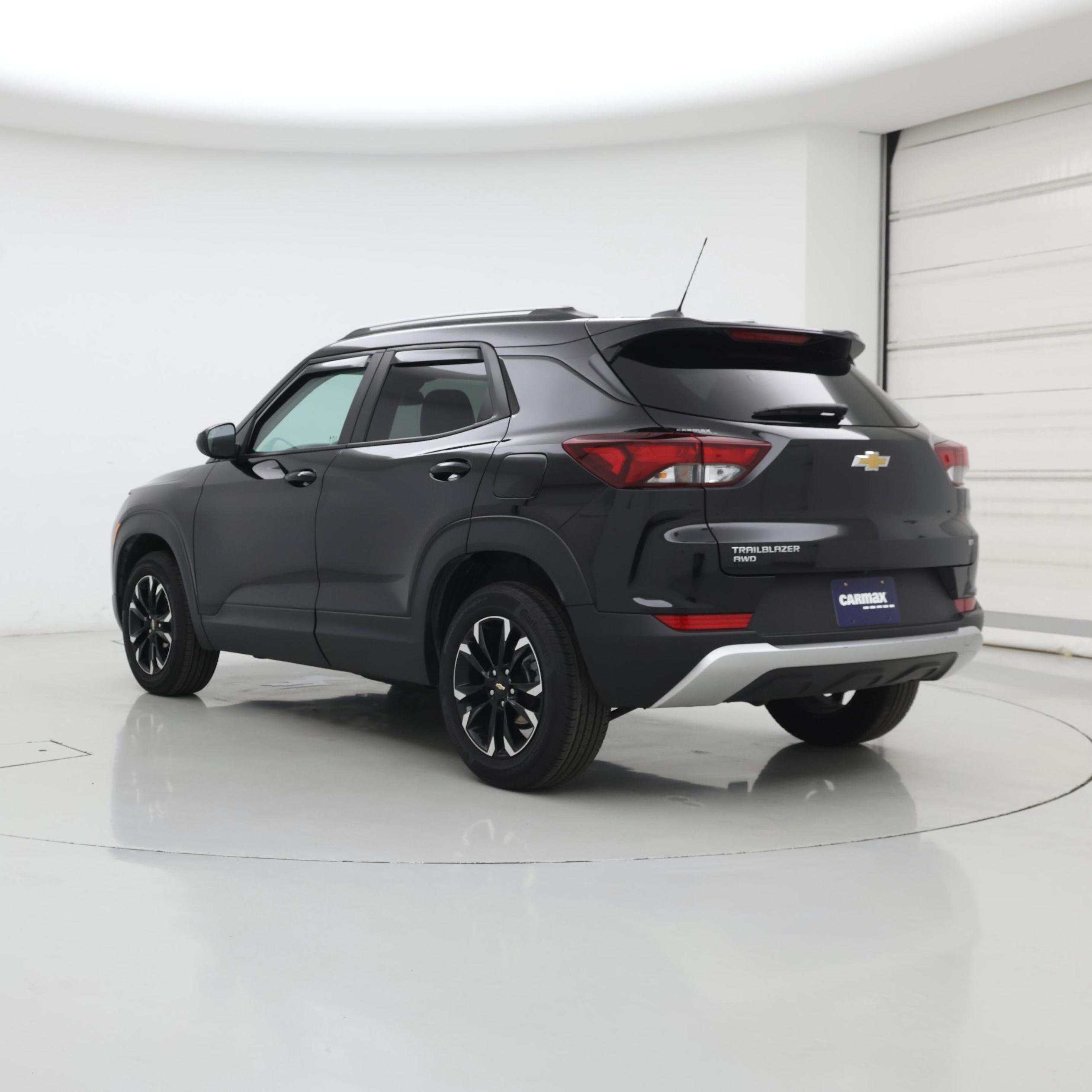 Thumbnail: 2023 Chevrolet TrailBlazer - 2