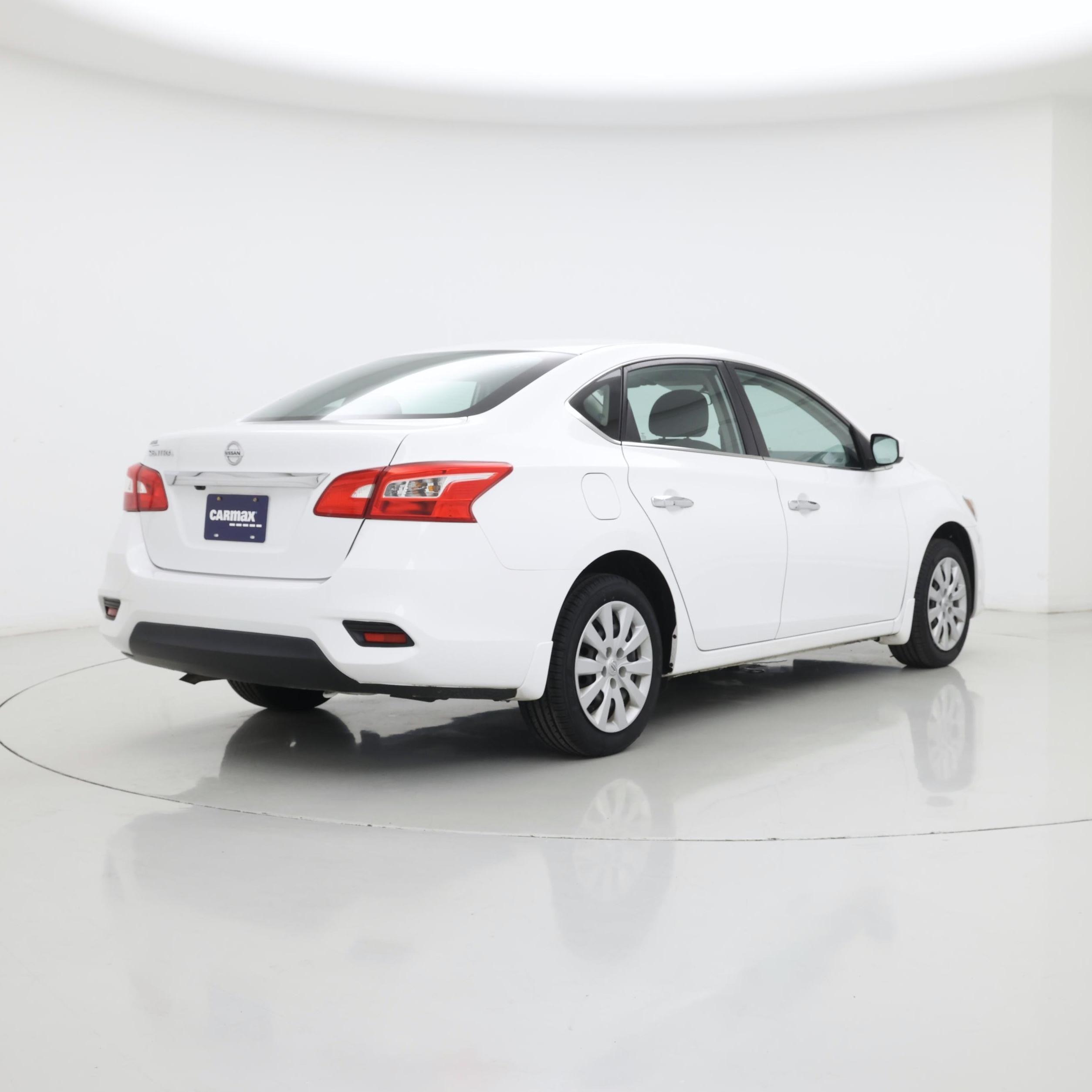 Thumbnail: 2018 Nissan Sentra - 8