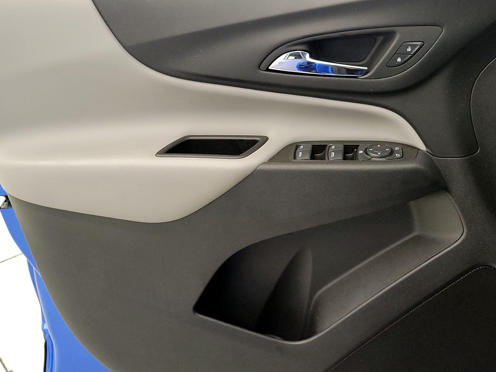 Thumbnail: 2024 Chevrolet Equinox - 12