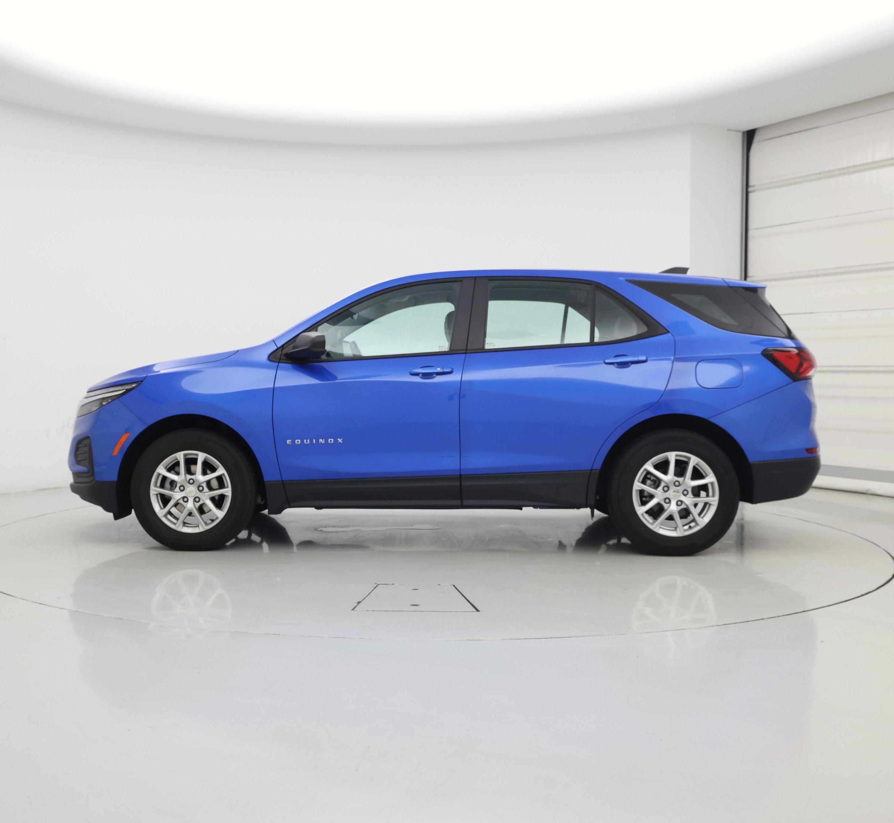 Thumbnail: 2024 Chevrolet Equinox - 3
