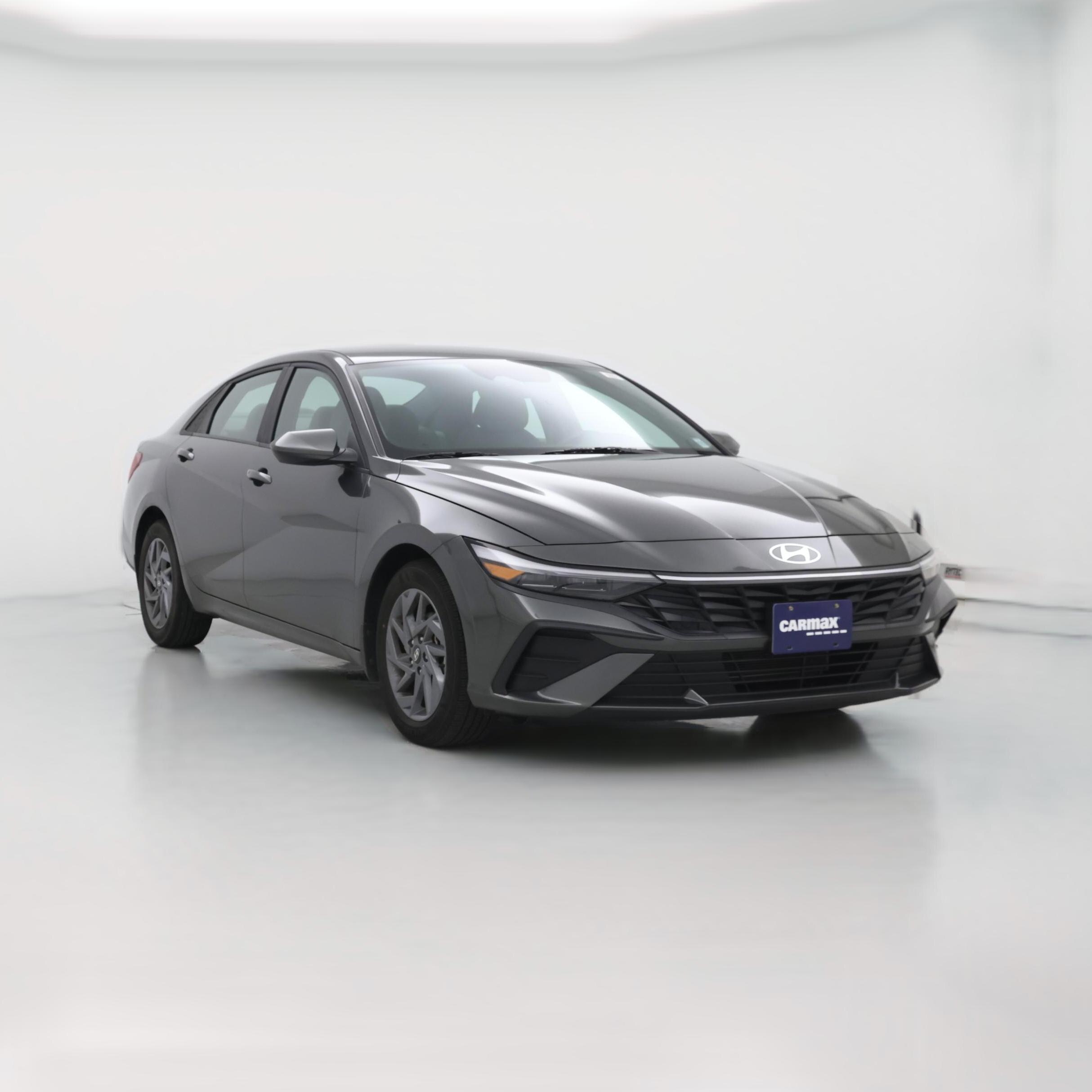 Thumbnail: 2024 Hyundai Elantra - 1