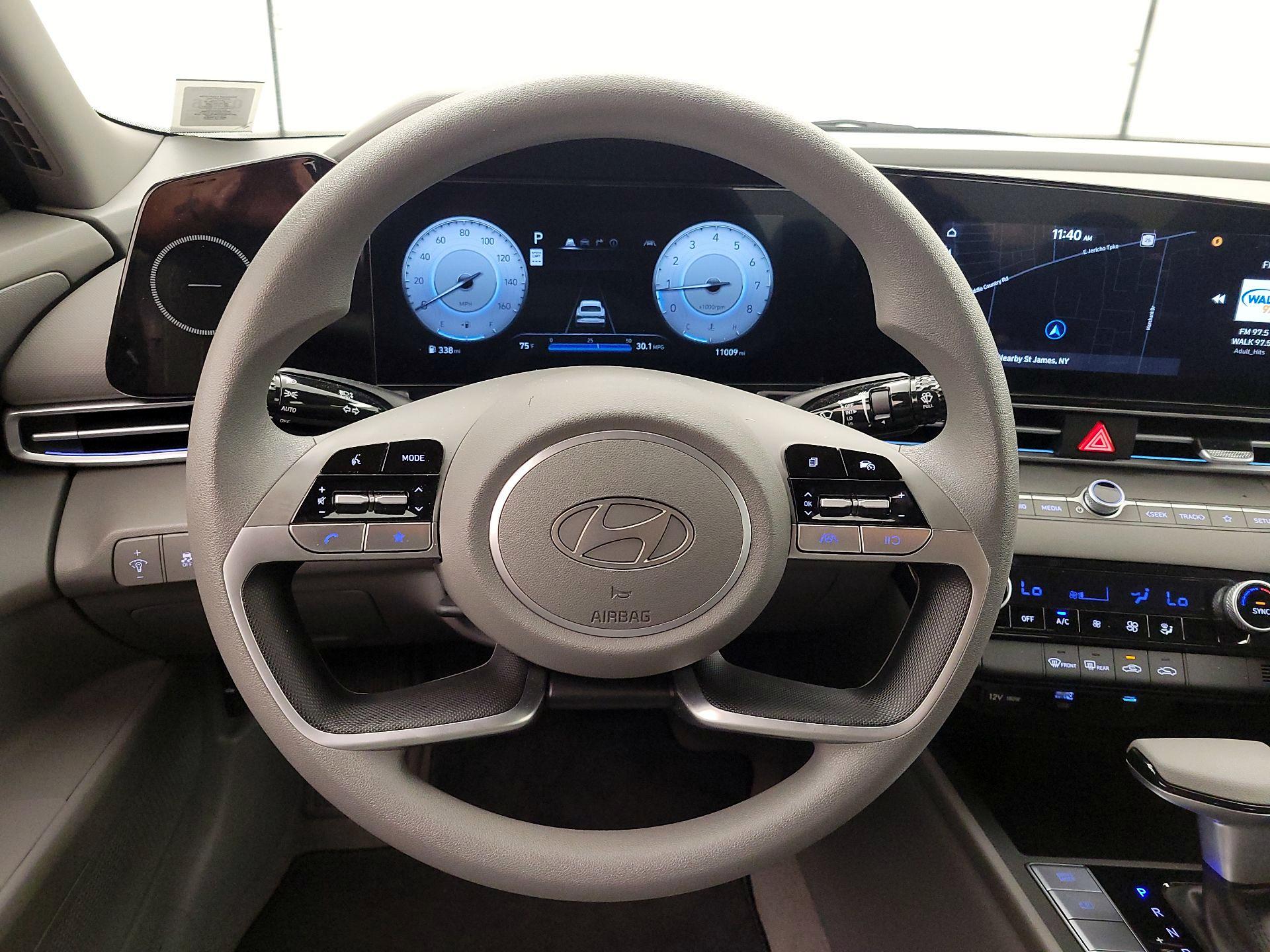 Thumbnail: 2024 Hyundai Elantra - 10