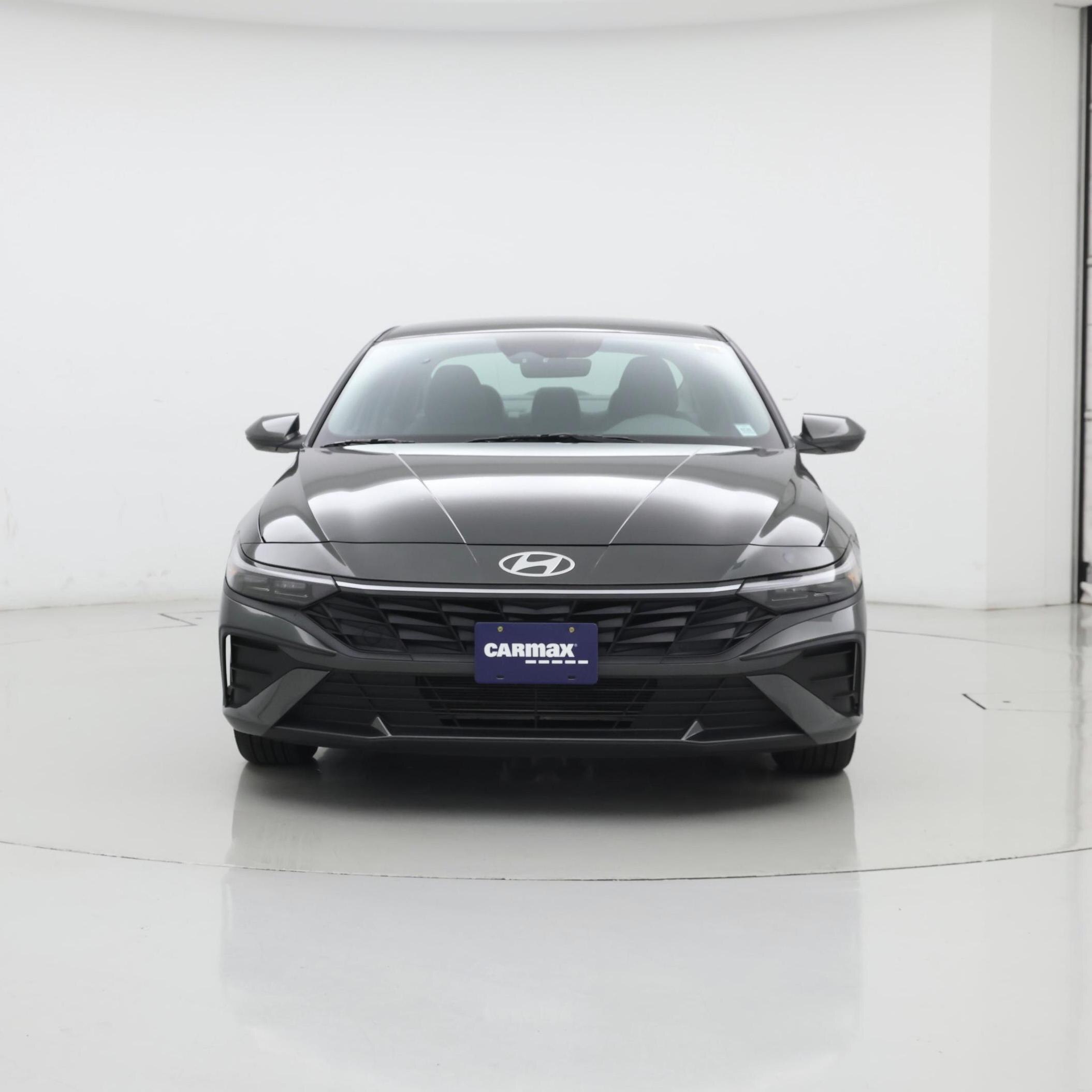 Thumbnail: 2024 Hyundai Elantra - 5