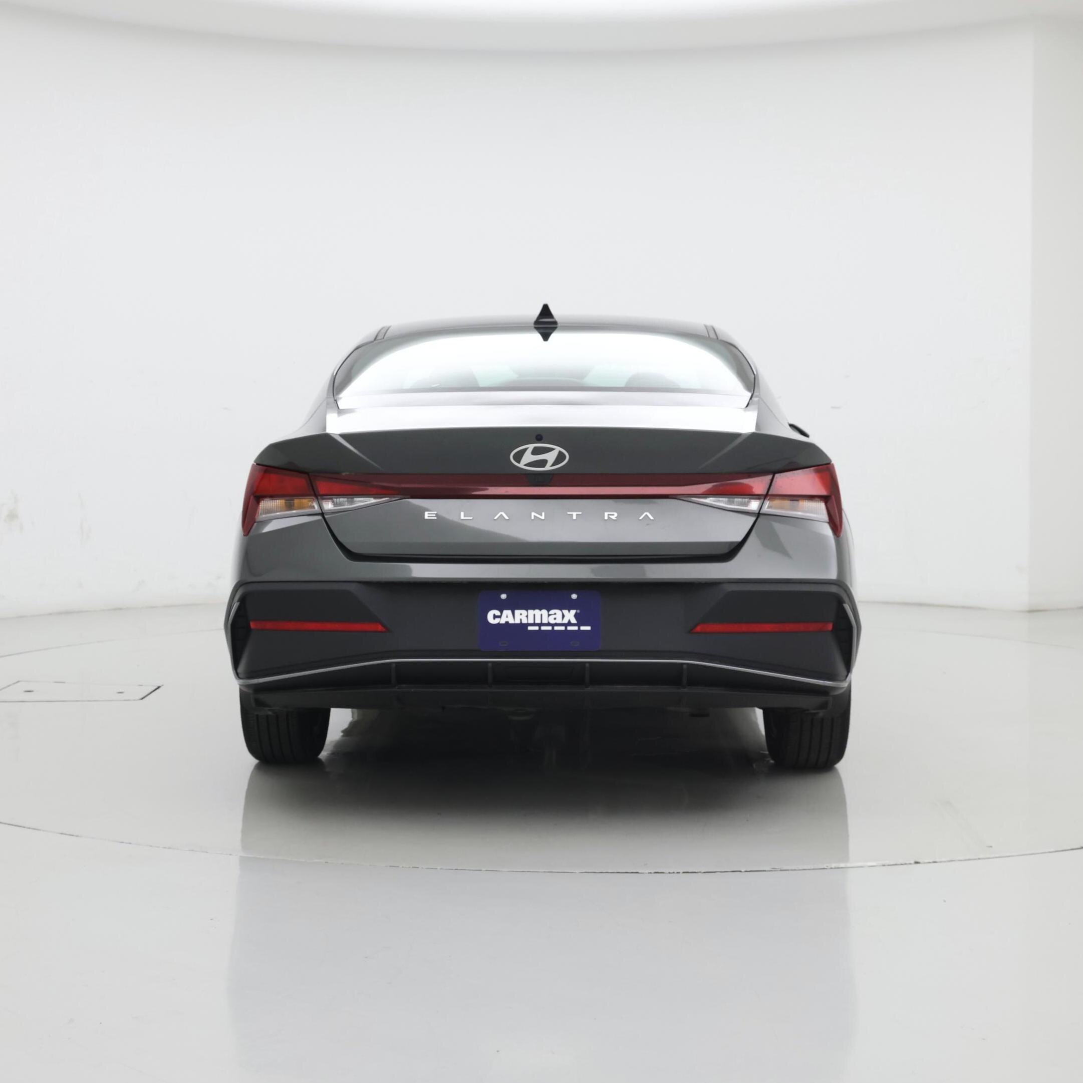 Thumbnail: 2024 Hyundai Elantra - 6