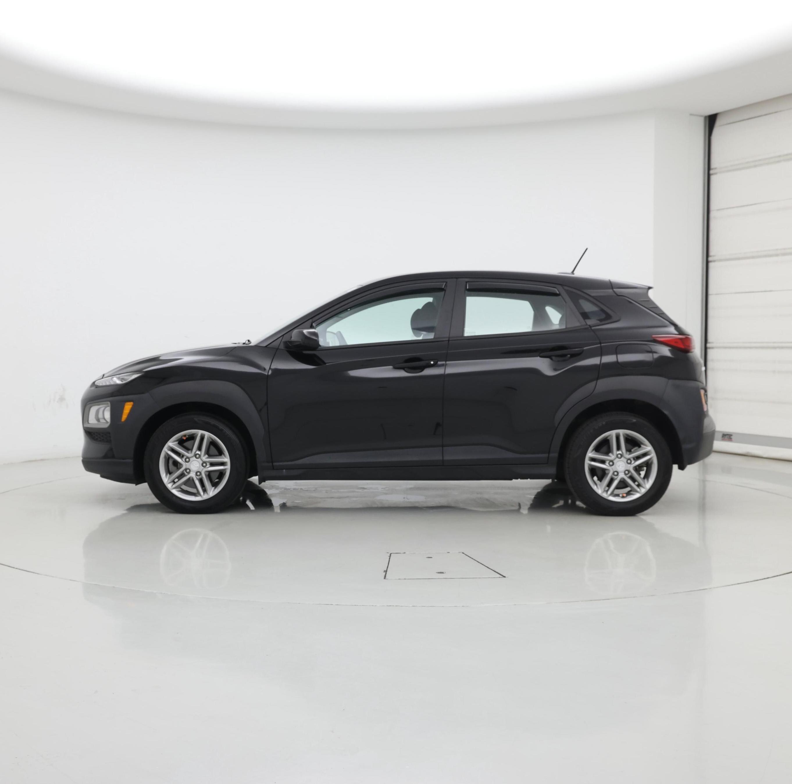 Thumbnail: 2021 Hyundai Kona - 3