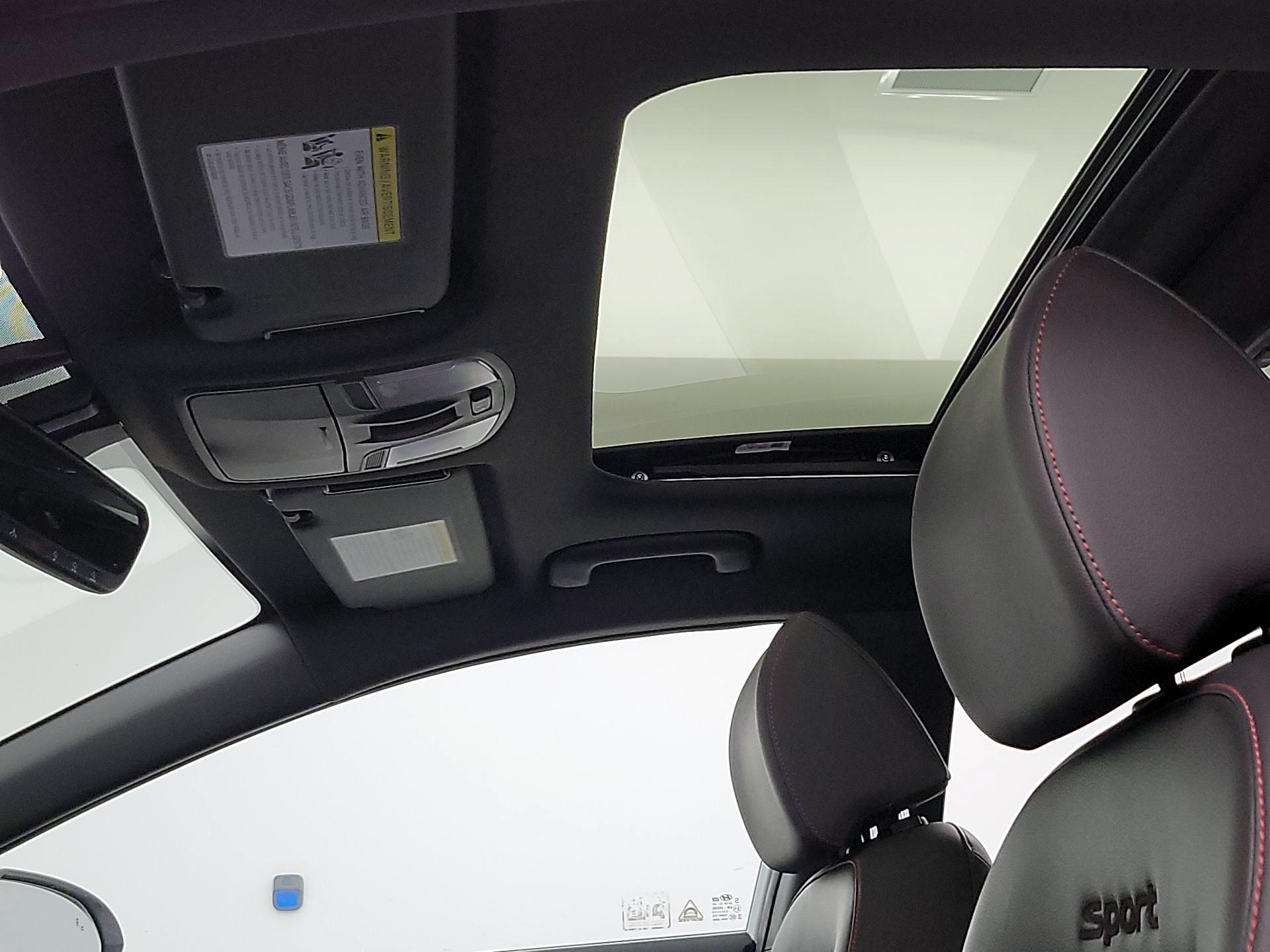 Thumbnail: 2020 Hyundai Elantra - 20