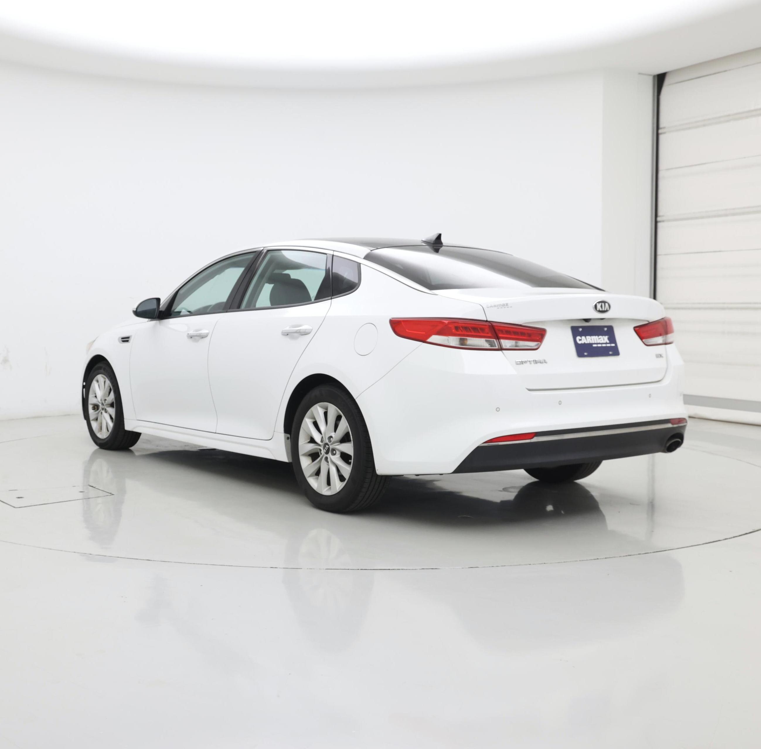 Thumbnail: 2018 Kia Optima - 2