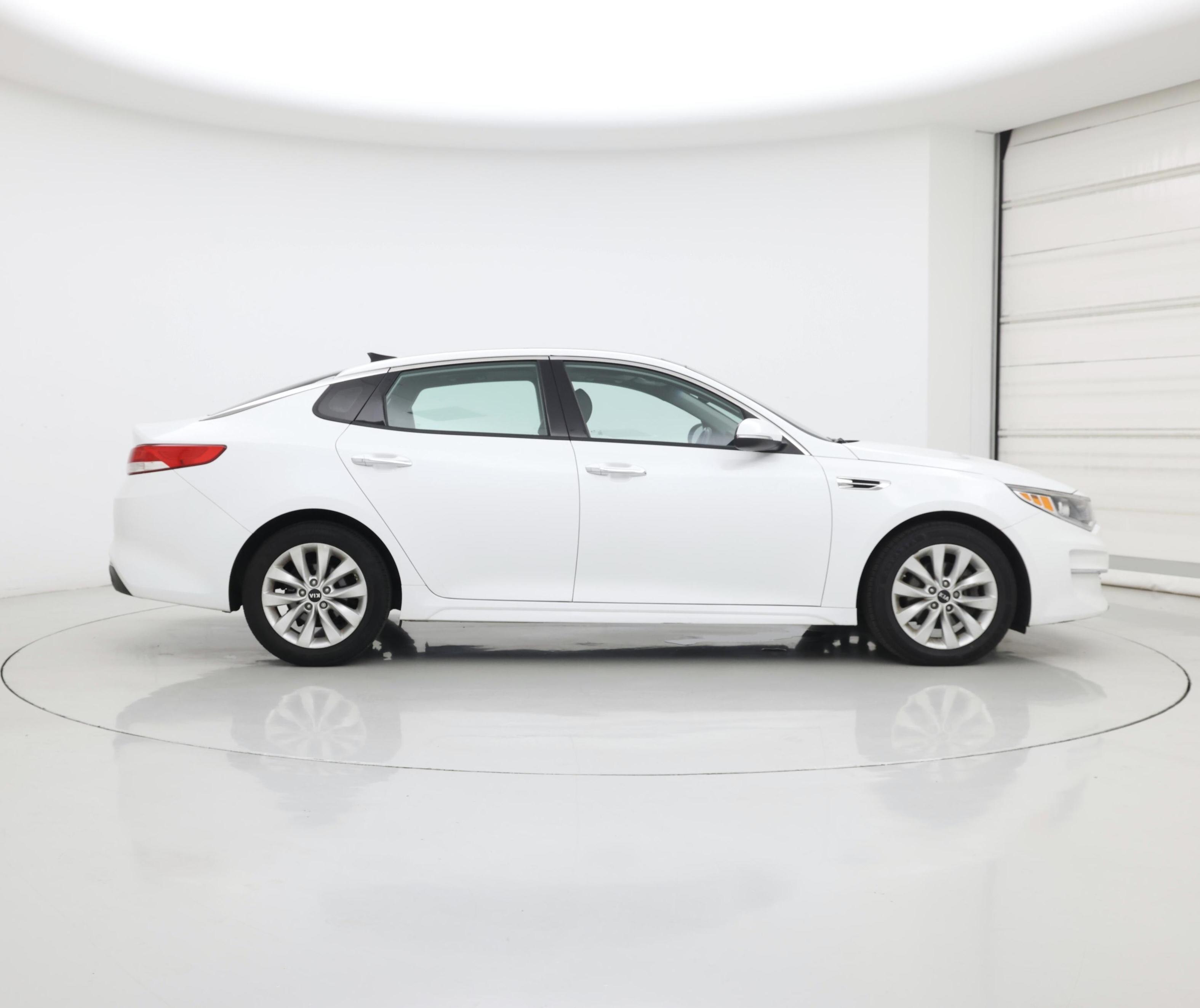 Thumbnail: 2018 Kia Optima - 7