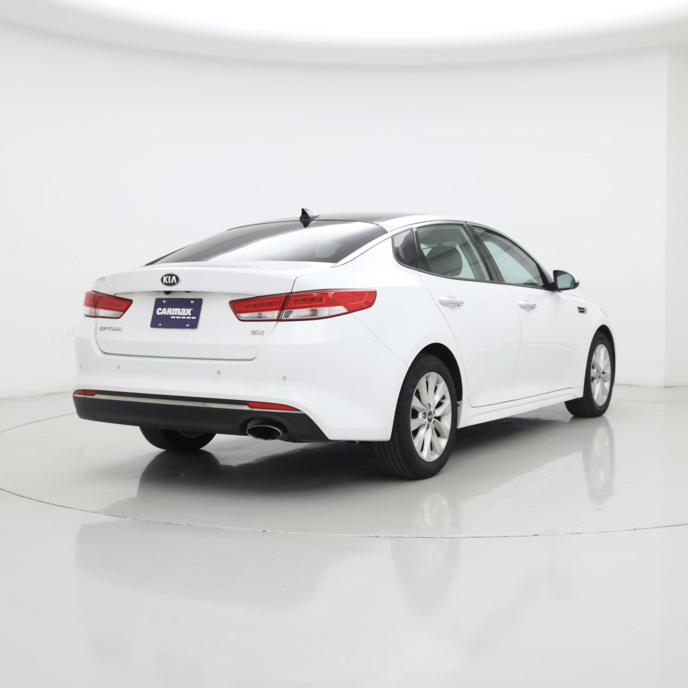 Thumbnail: 2018 Kia Optima - 8