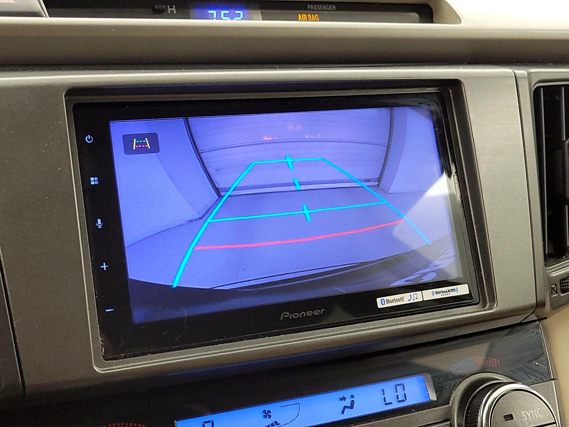 Thumbnail: 2014 Toyota RAV4 - 14