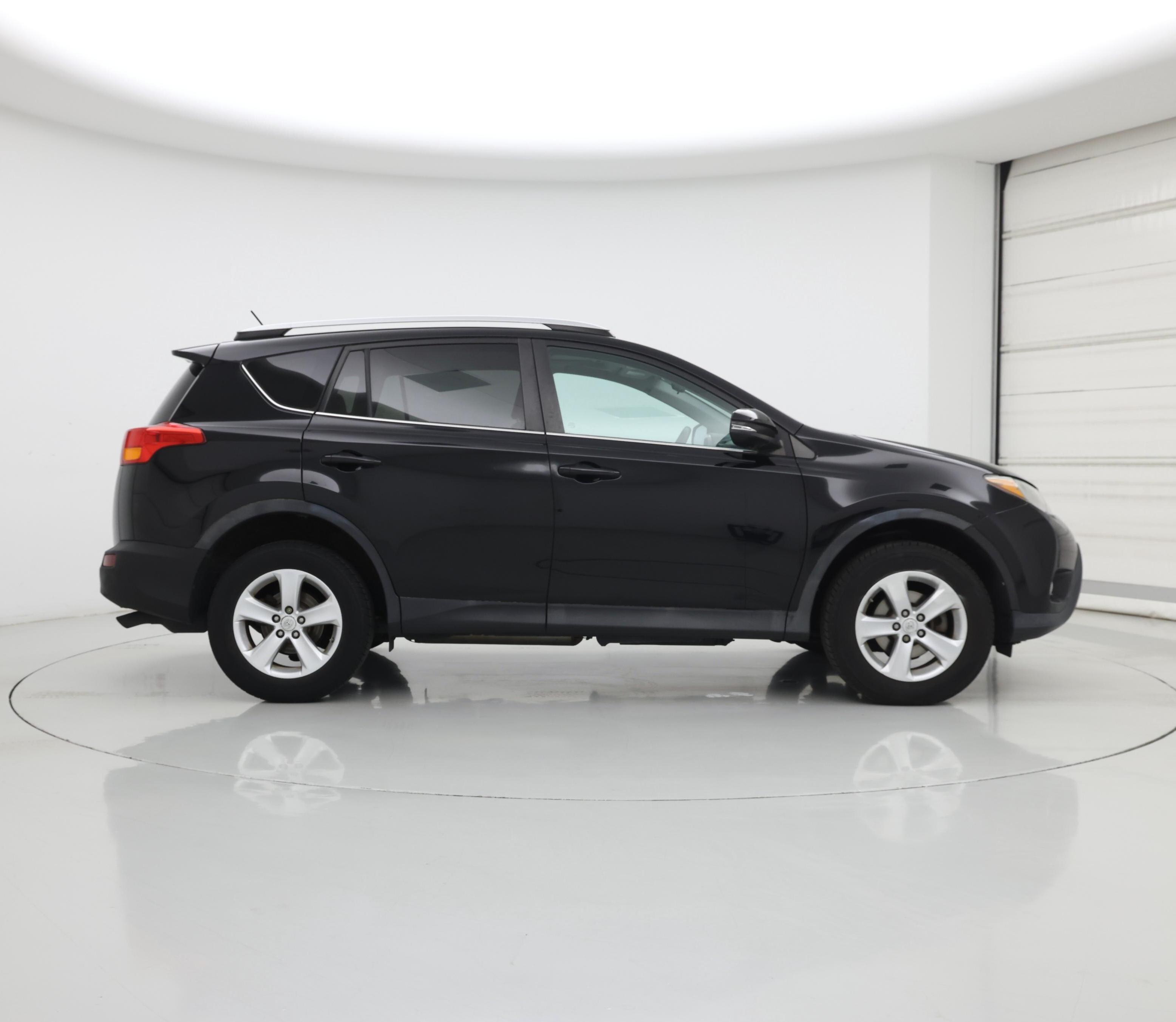 Thumbnail: 2014 Toyota RAV4 - 7