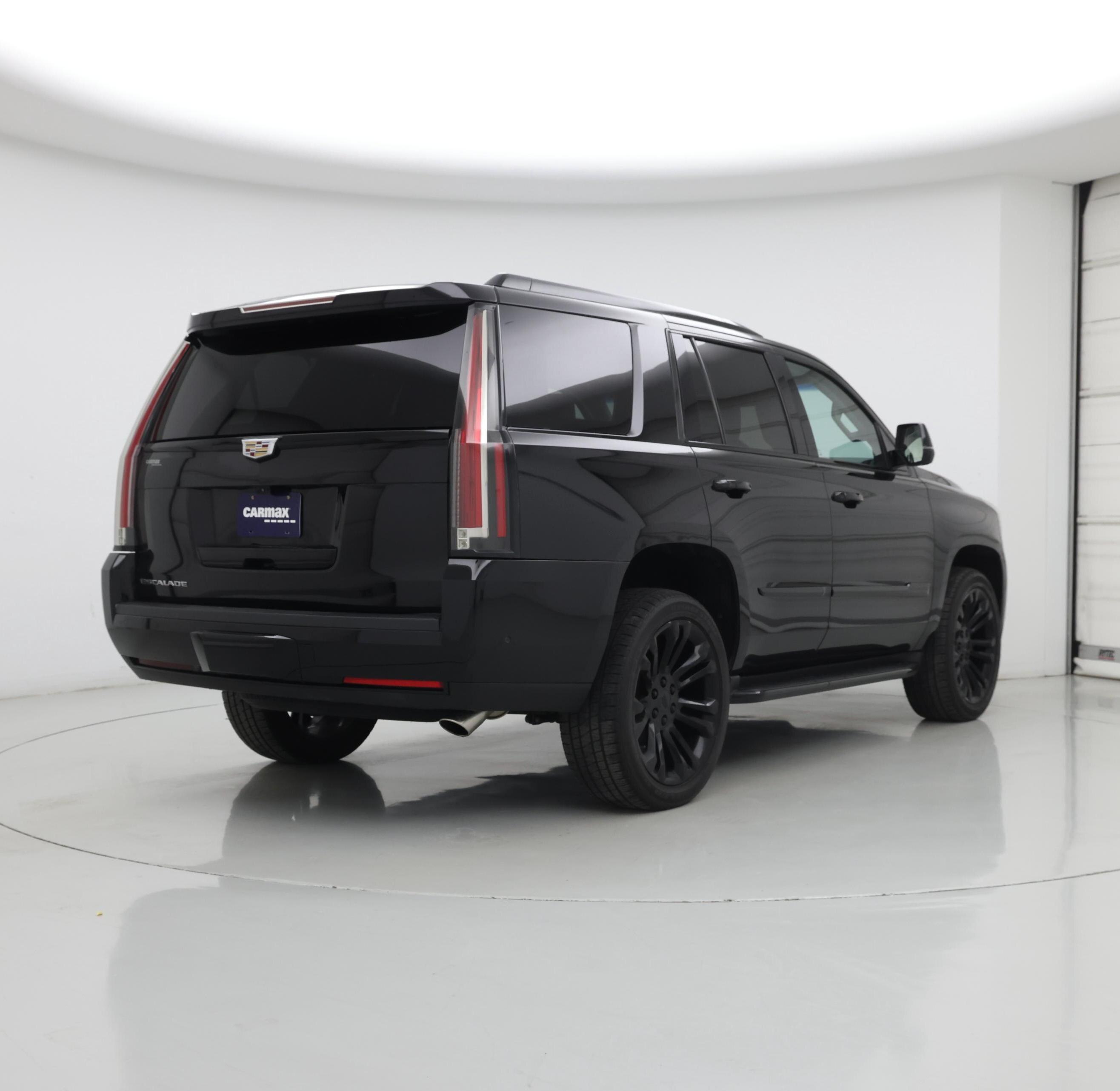 Thumbnail: 2019 Cadillac Escalade - 8