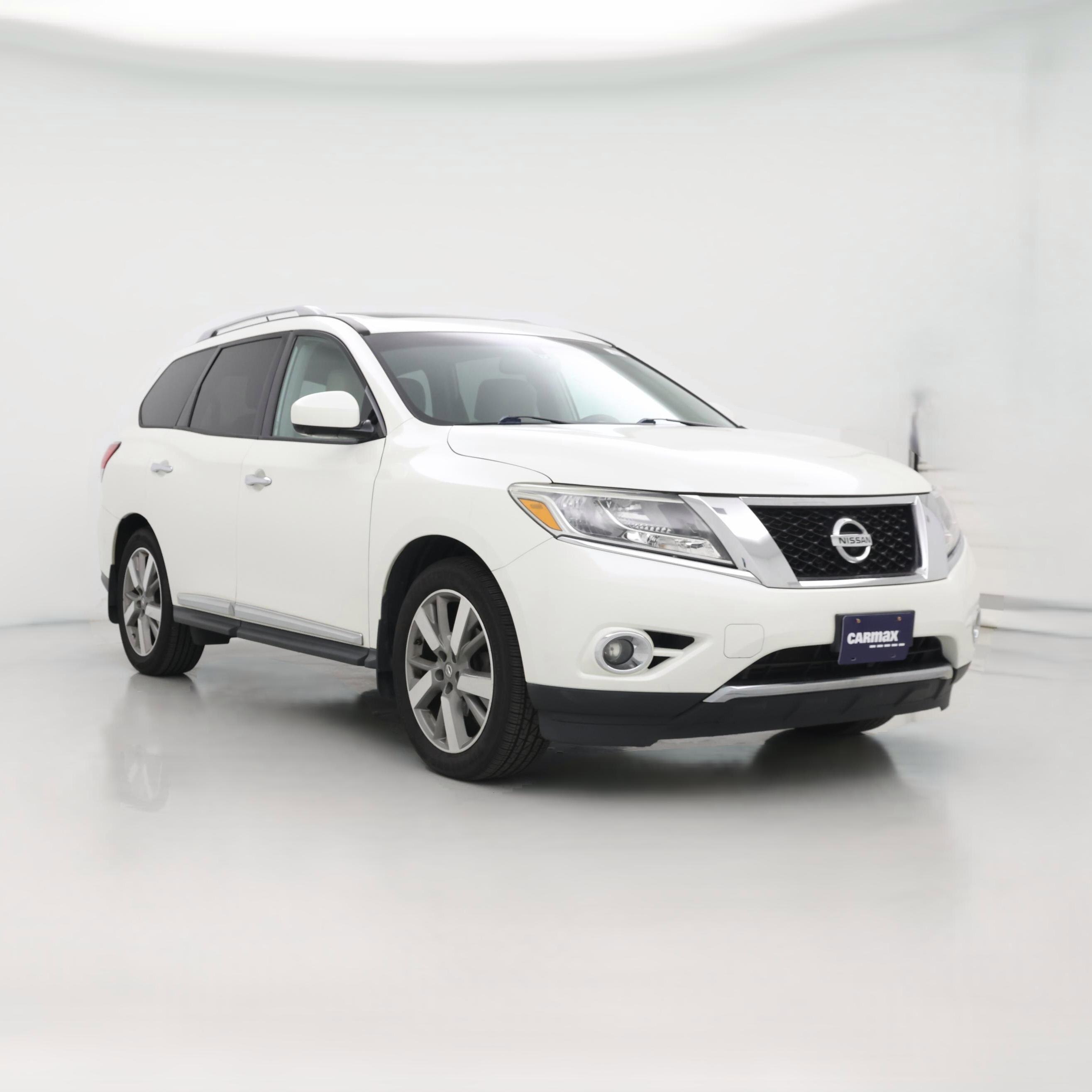 Thumbnail: 2016 Nissan Pathfinder - 1