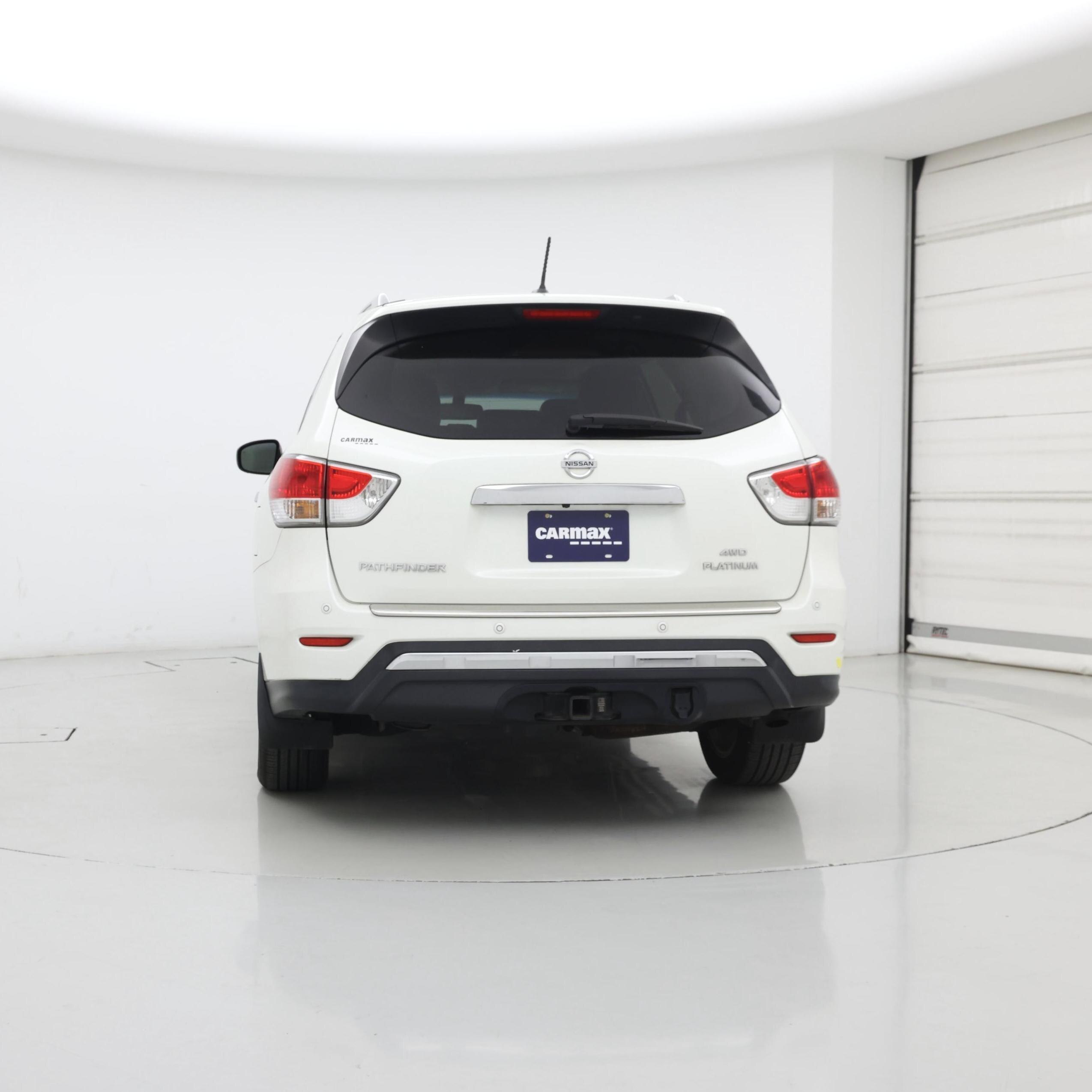 Thumbnail: 2016 Nissan Pathfinder - 6
