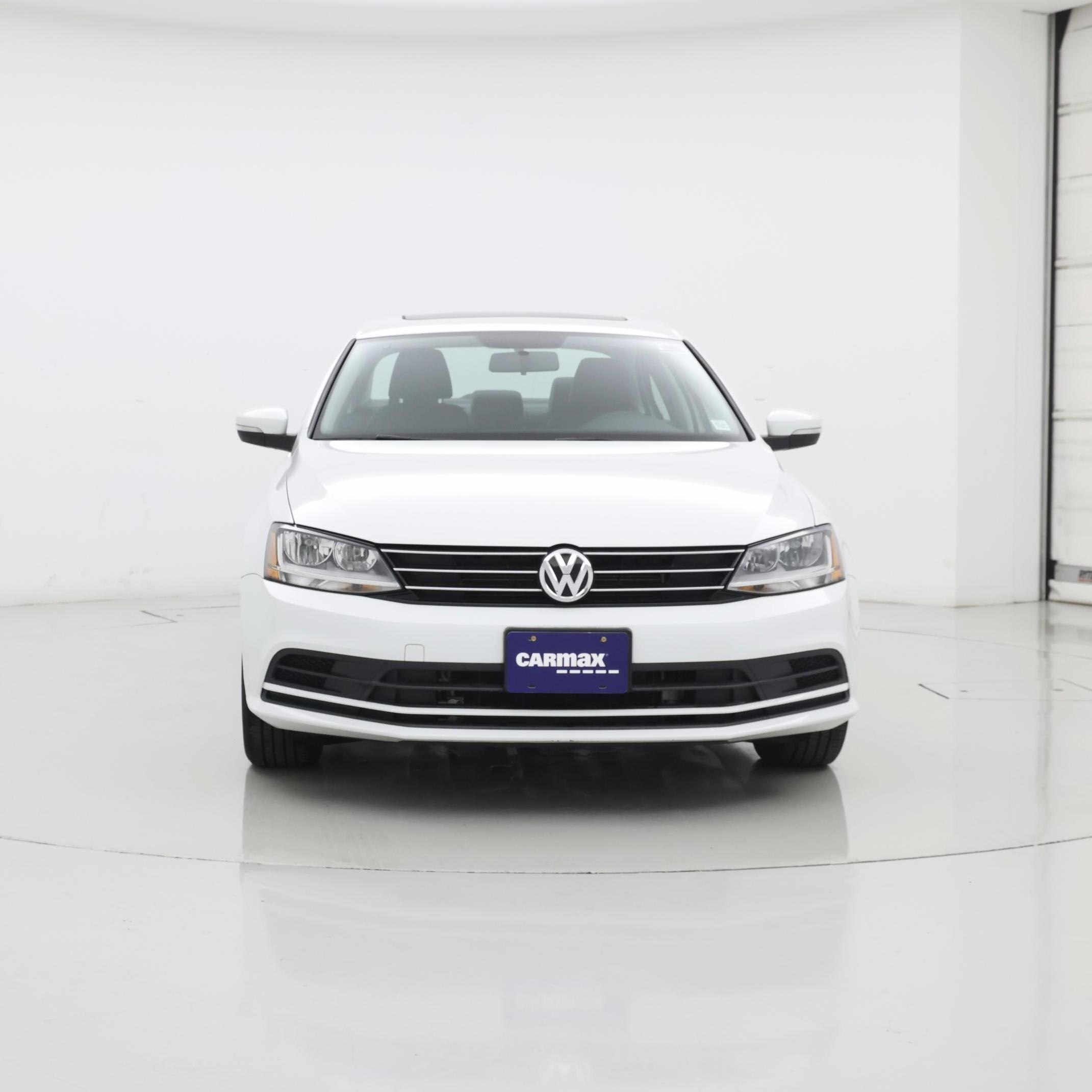 Thumbnail: 2017 Volkswagen Jetta - 5