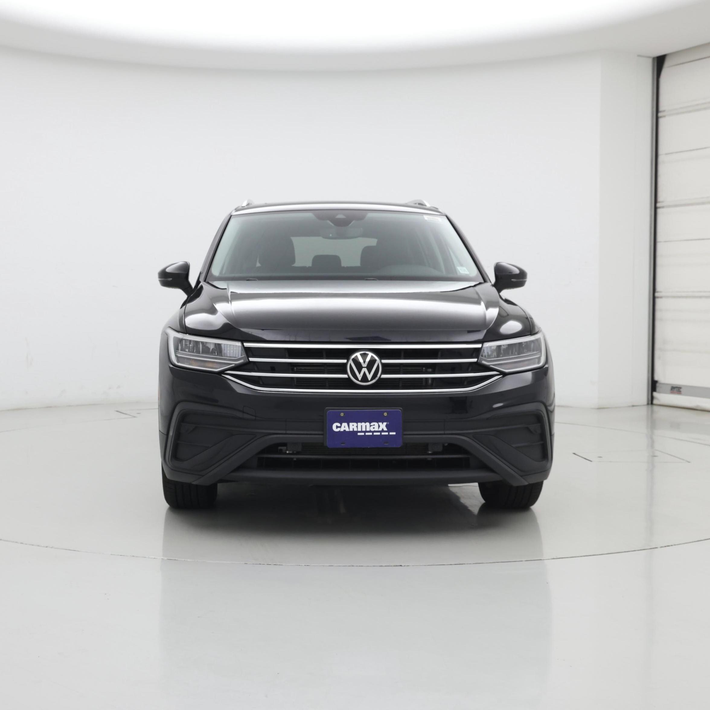 Thumbnail: 2022 Volkswagen Tiguan - 5