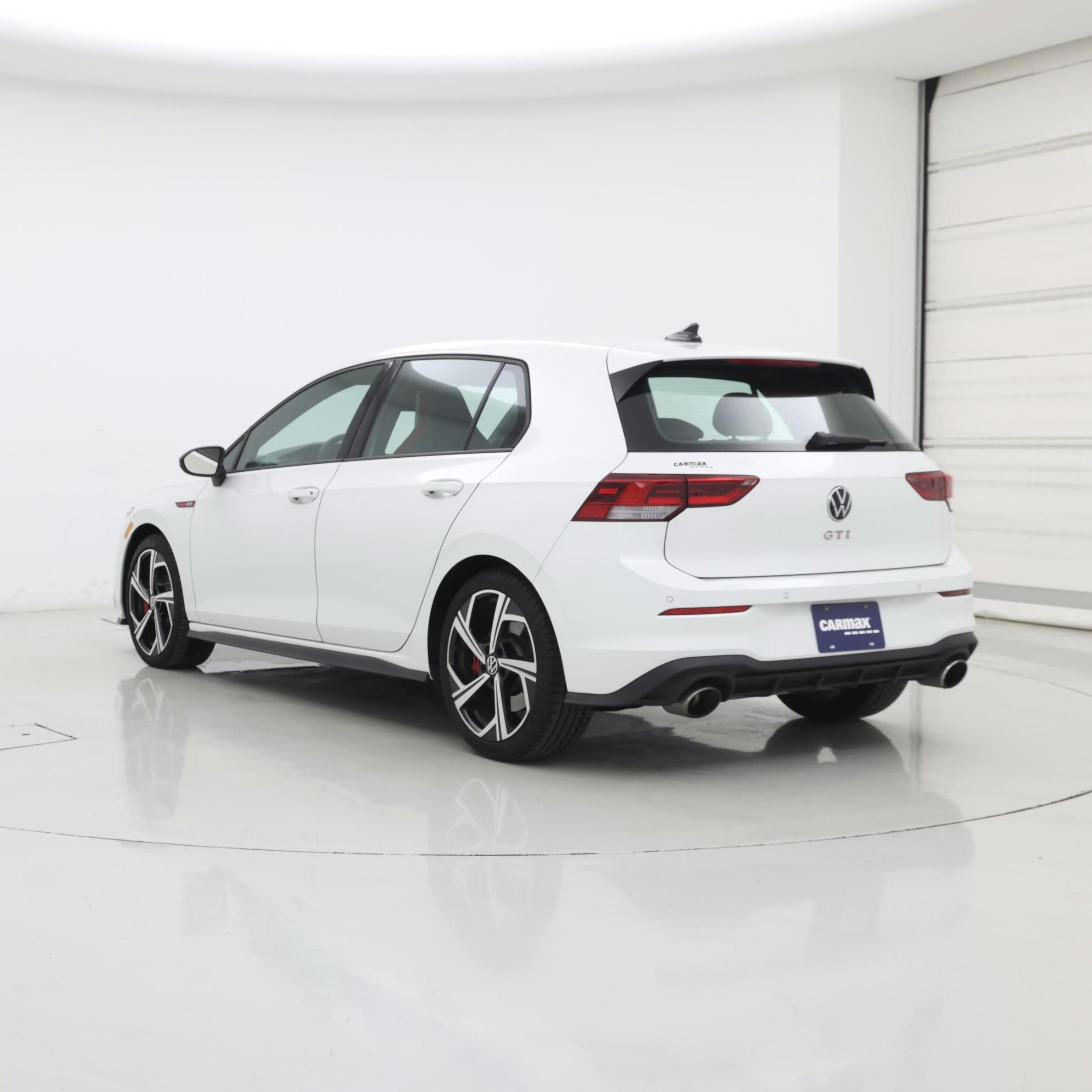 Thumbnail: 2024 Volkswagen Golf - 2