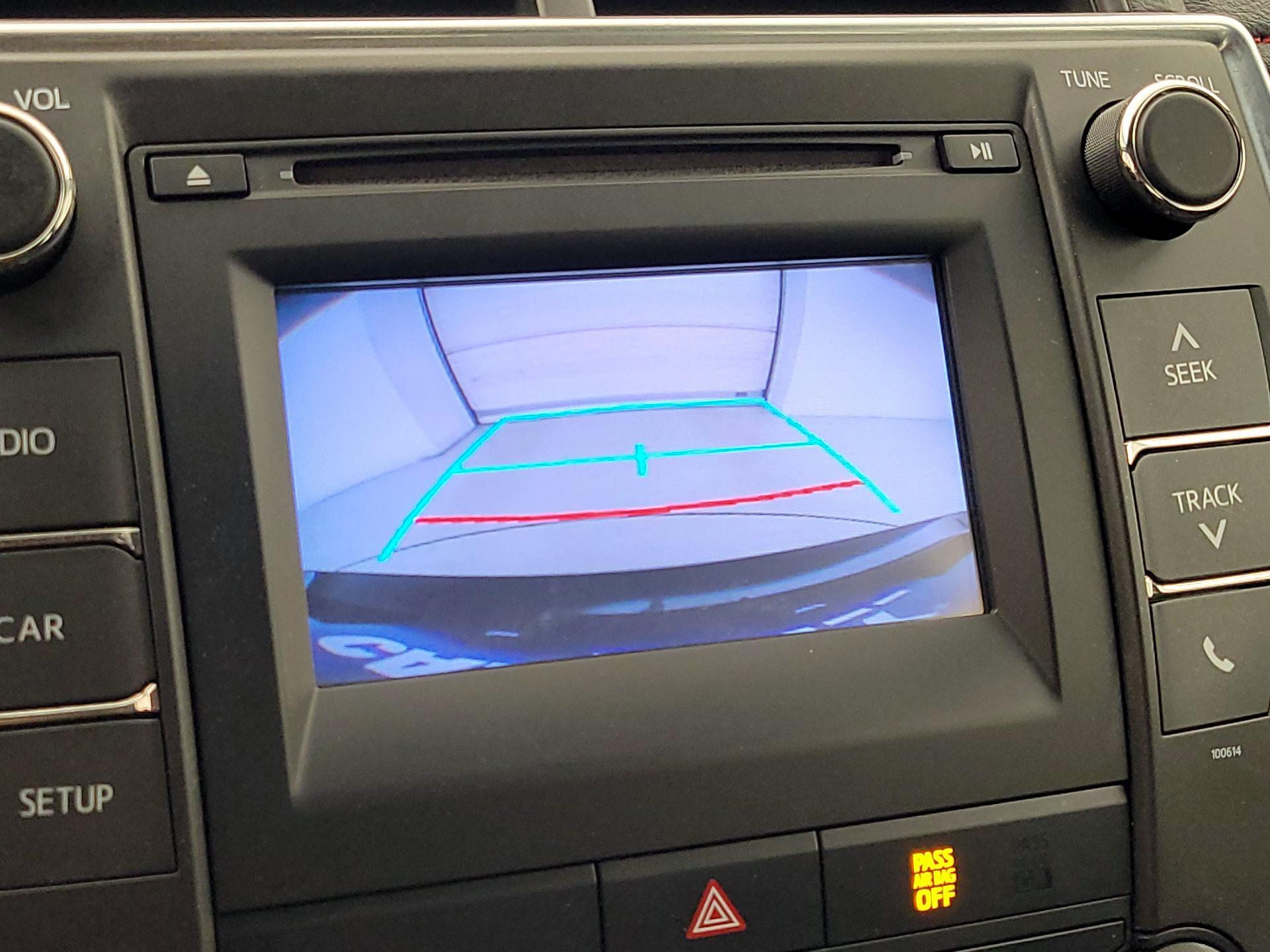 Thumbnail: 2016 Toyota Camry - 14