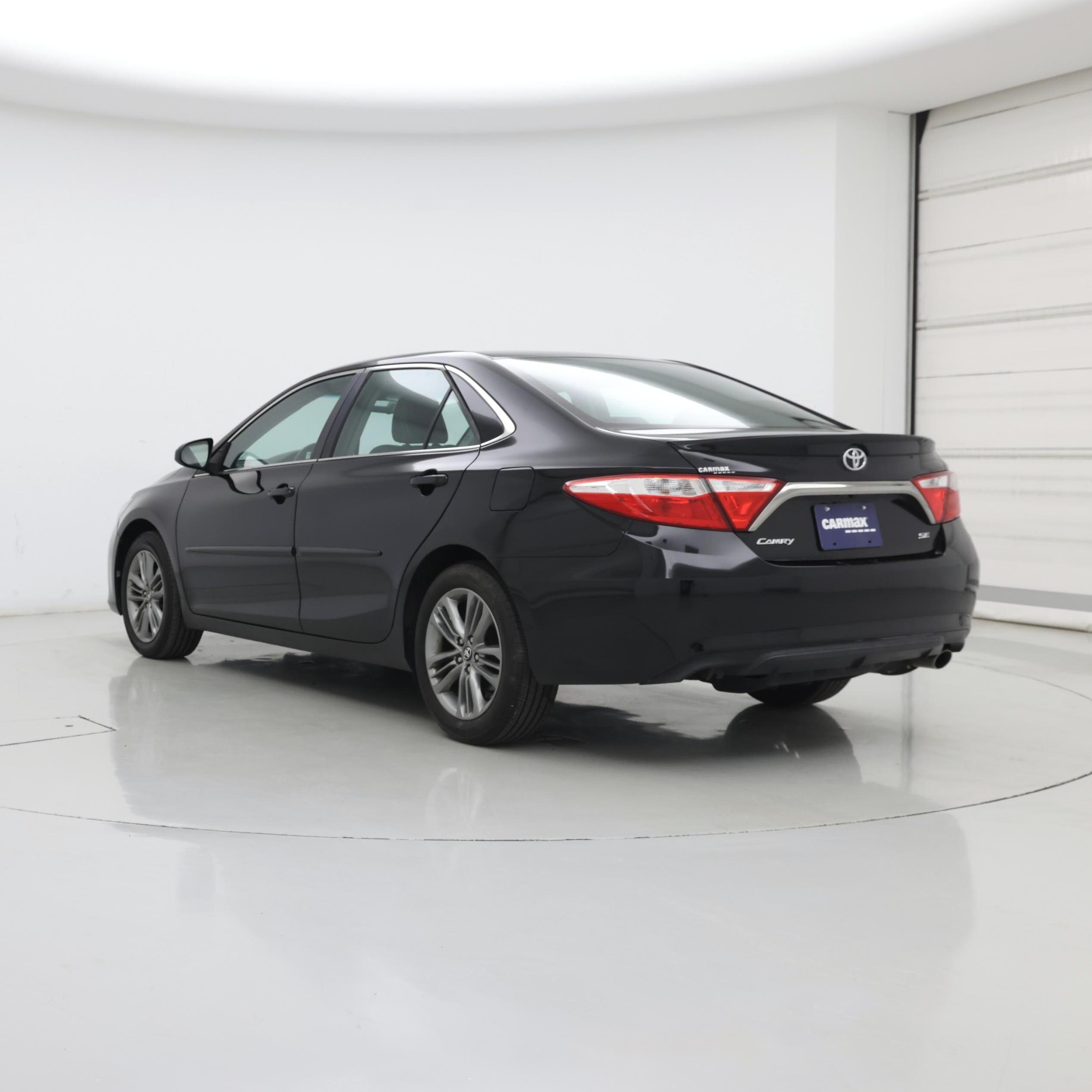 Thumbnail: 2016 Toyota Camry - 2