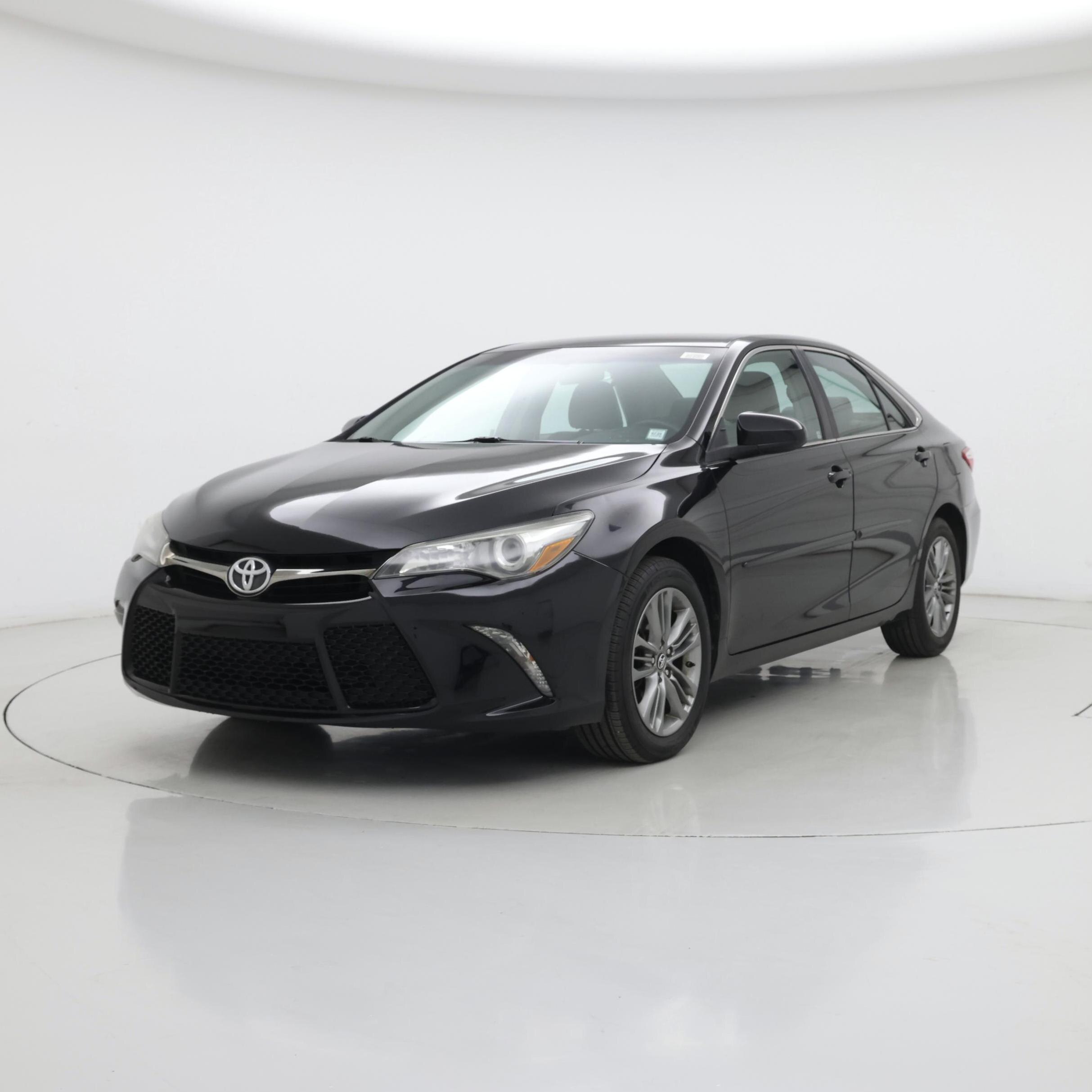 Thumbnail: 2016 Toyota Camry - 4