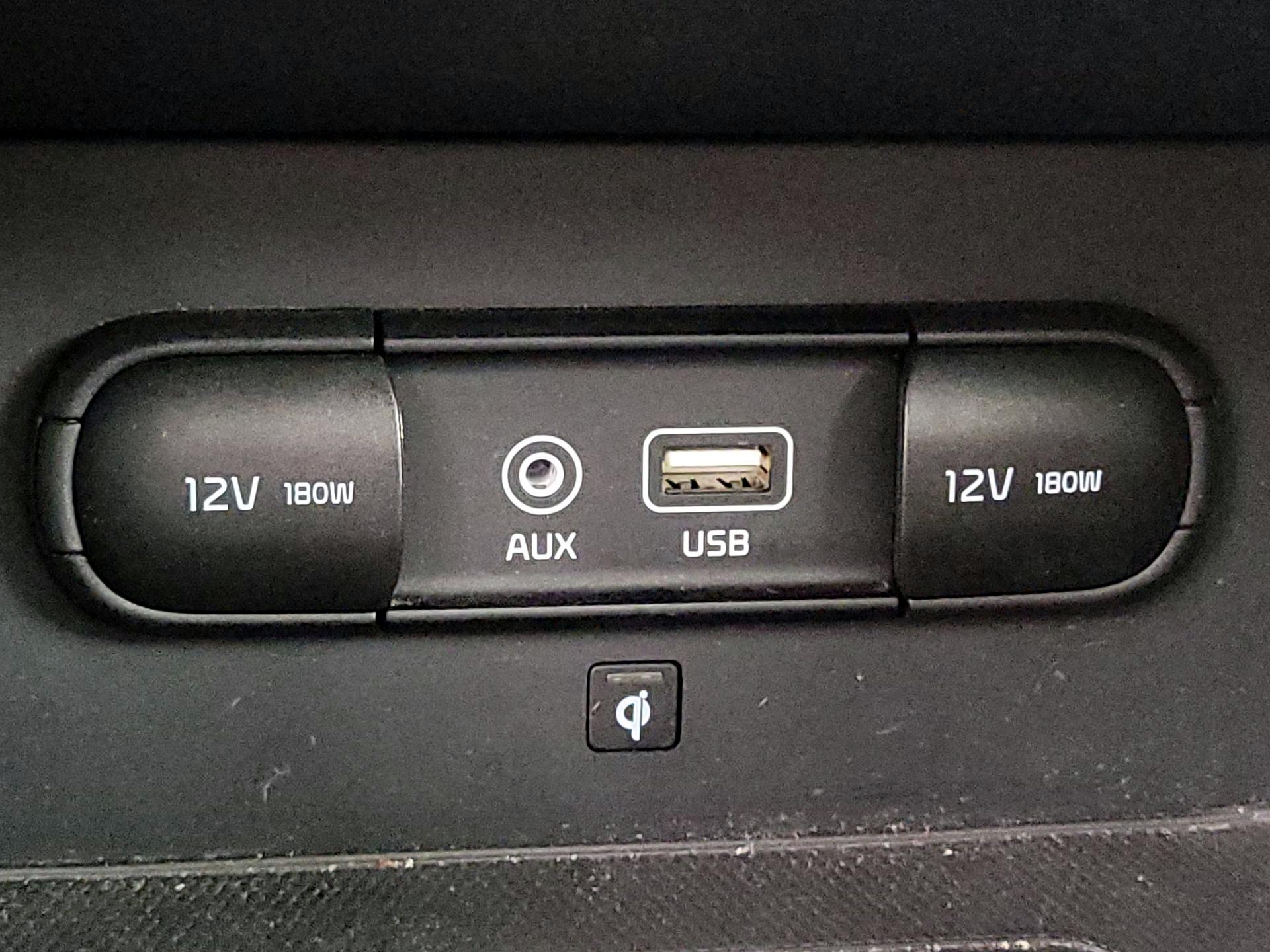 Thumbnail: 2019 Kia Niro - 19