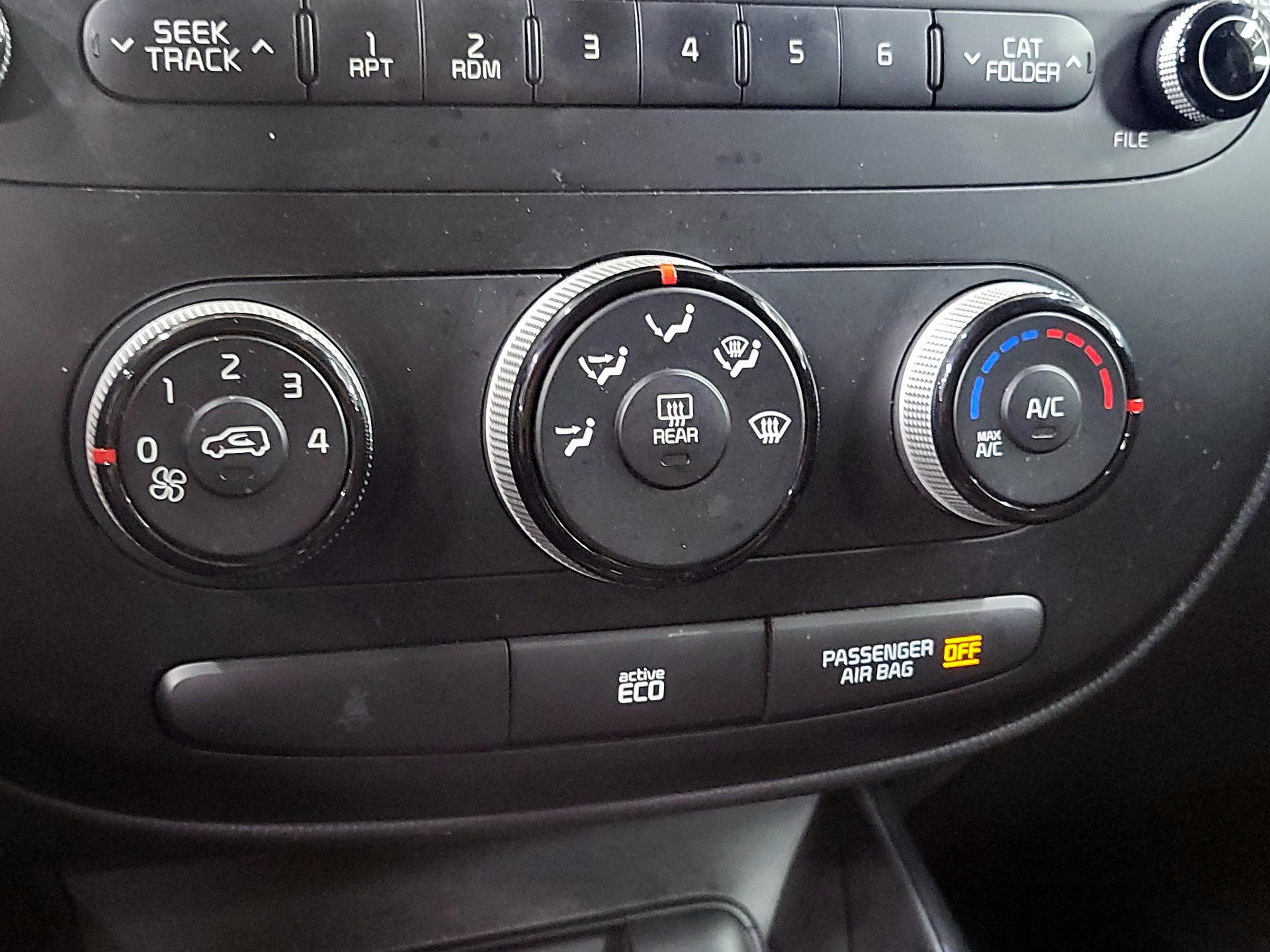 Thumbnail: 2014 Kia Soul - 15