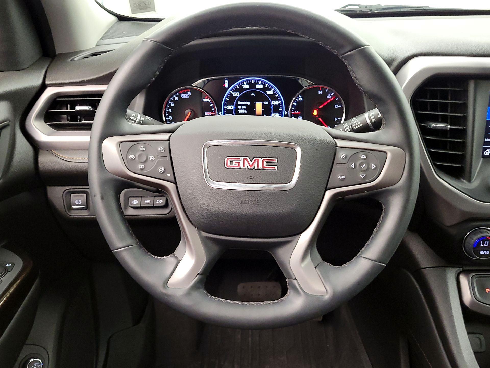 Thumbnail: 2023 GMC Acadia - 10