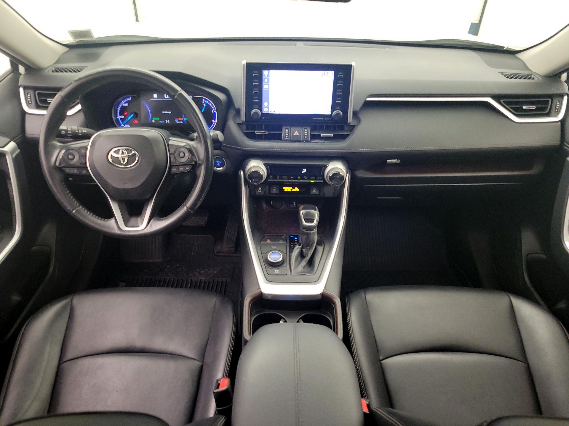 Thumbnail: 2019 Toyota RAV4 - 9