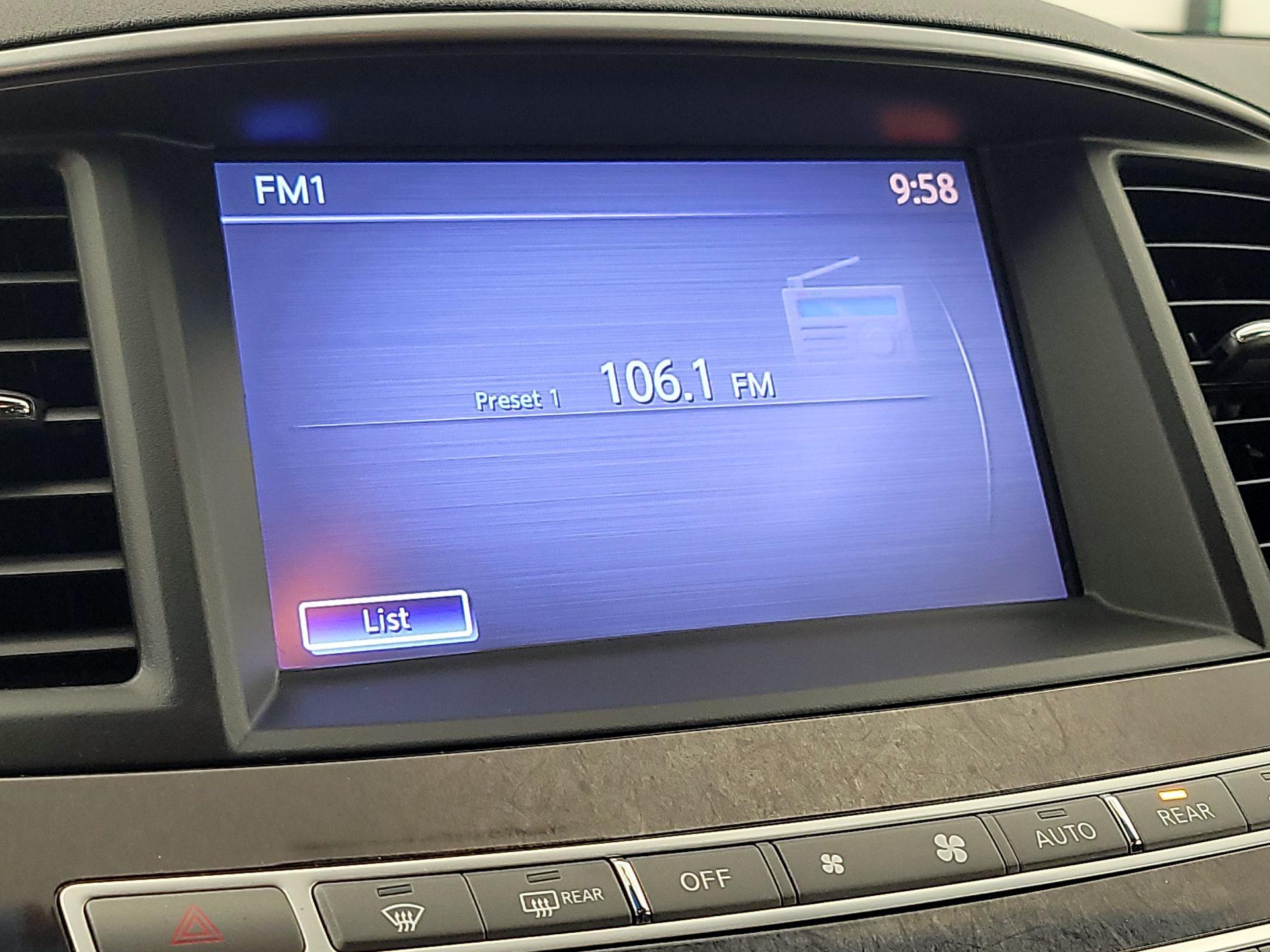 Thumbnail: 2015 INFINITI QX60 - 16
