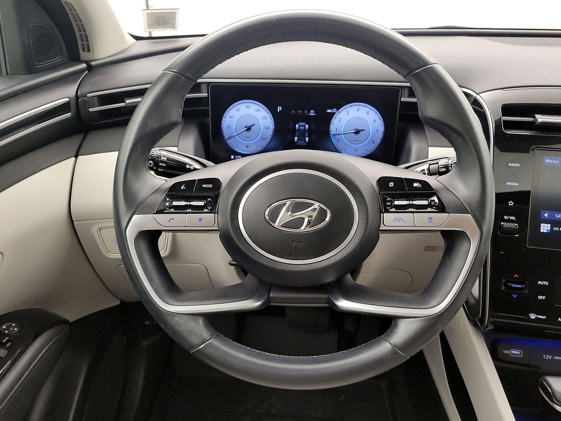 Thumbnail: 2022 Hyundai Tucson - 10