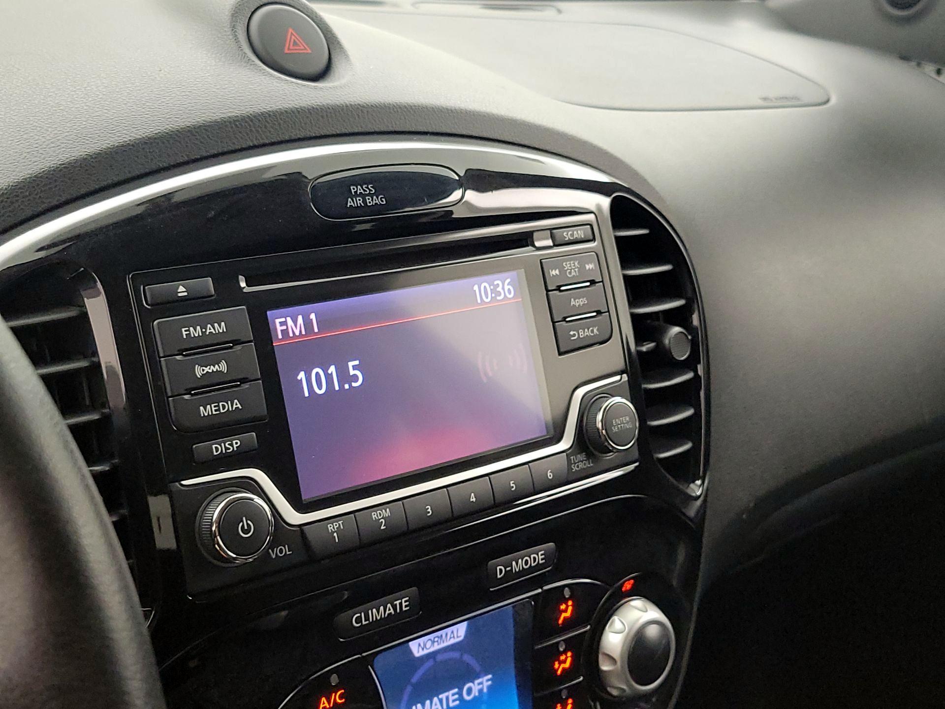 Thumbnail: 2015 Nissan Juke - 15