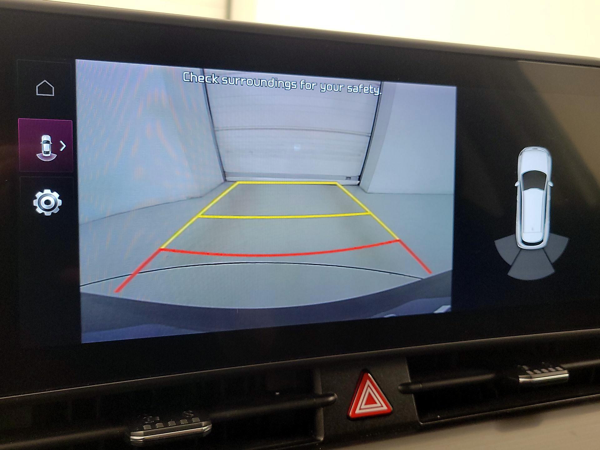 Thumbnail: 2023 Kia Sportage - 15