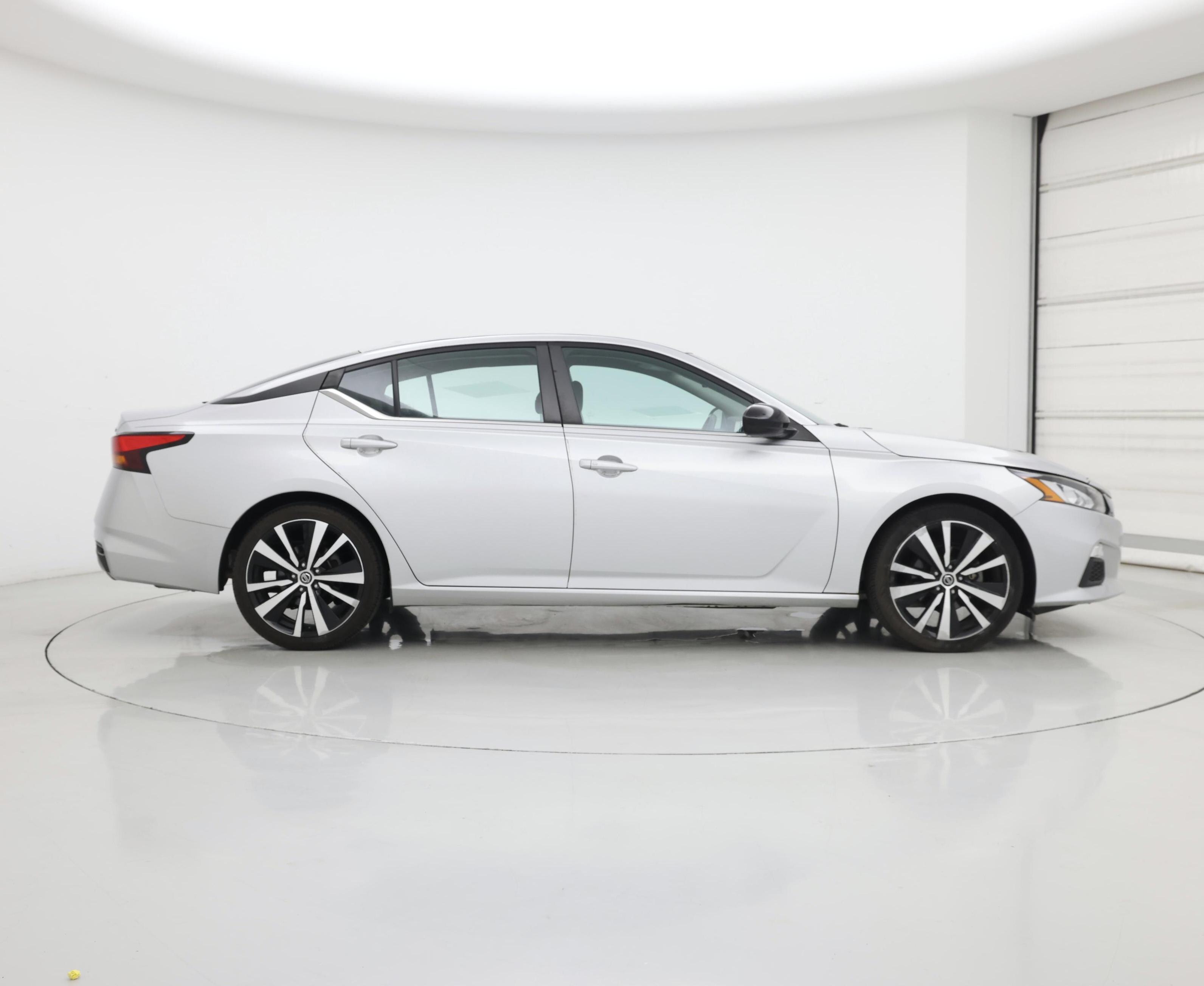 Thumbnail: 2019 Nissan Altima - 7