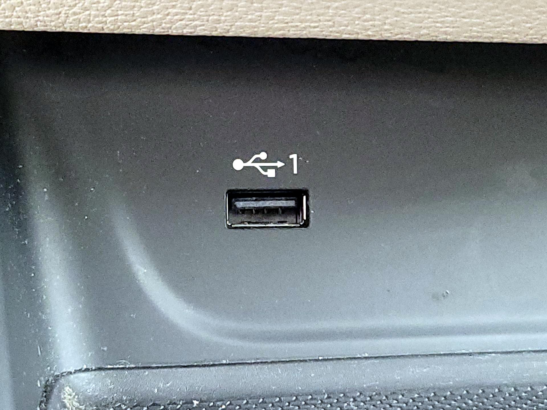 Thumbnail: 2019 Audi A4 - 18